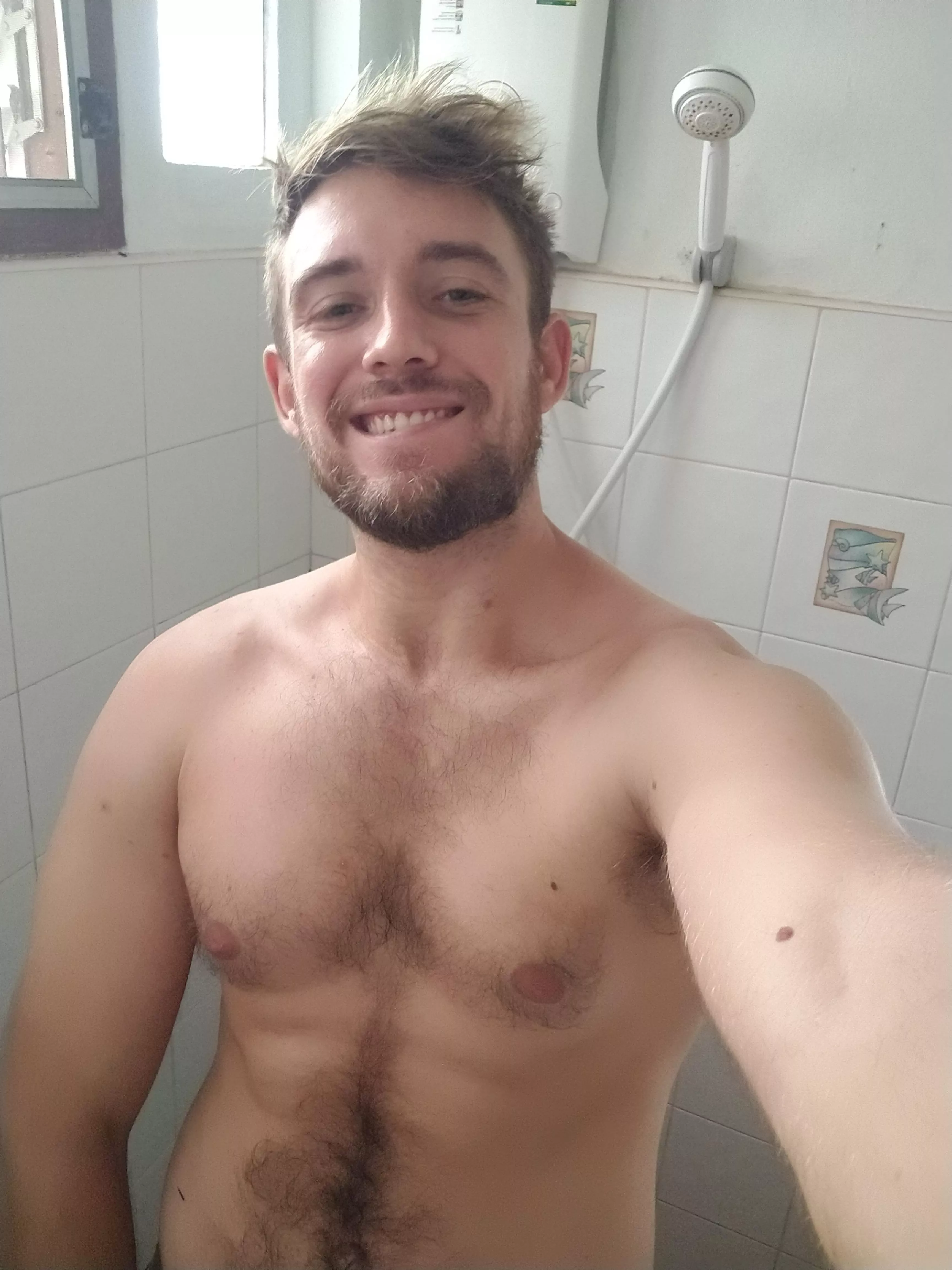 Shower time to feel fresh 😁 posted by BenUKfriendly