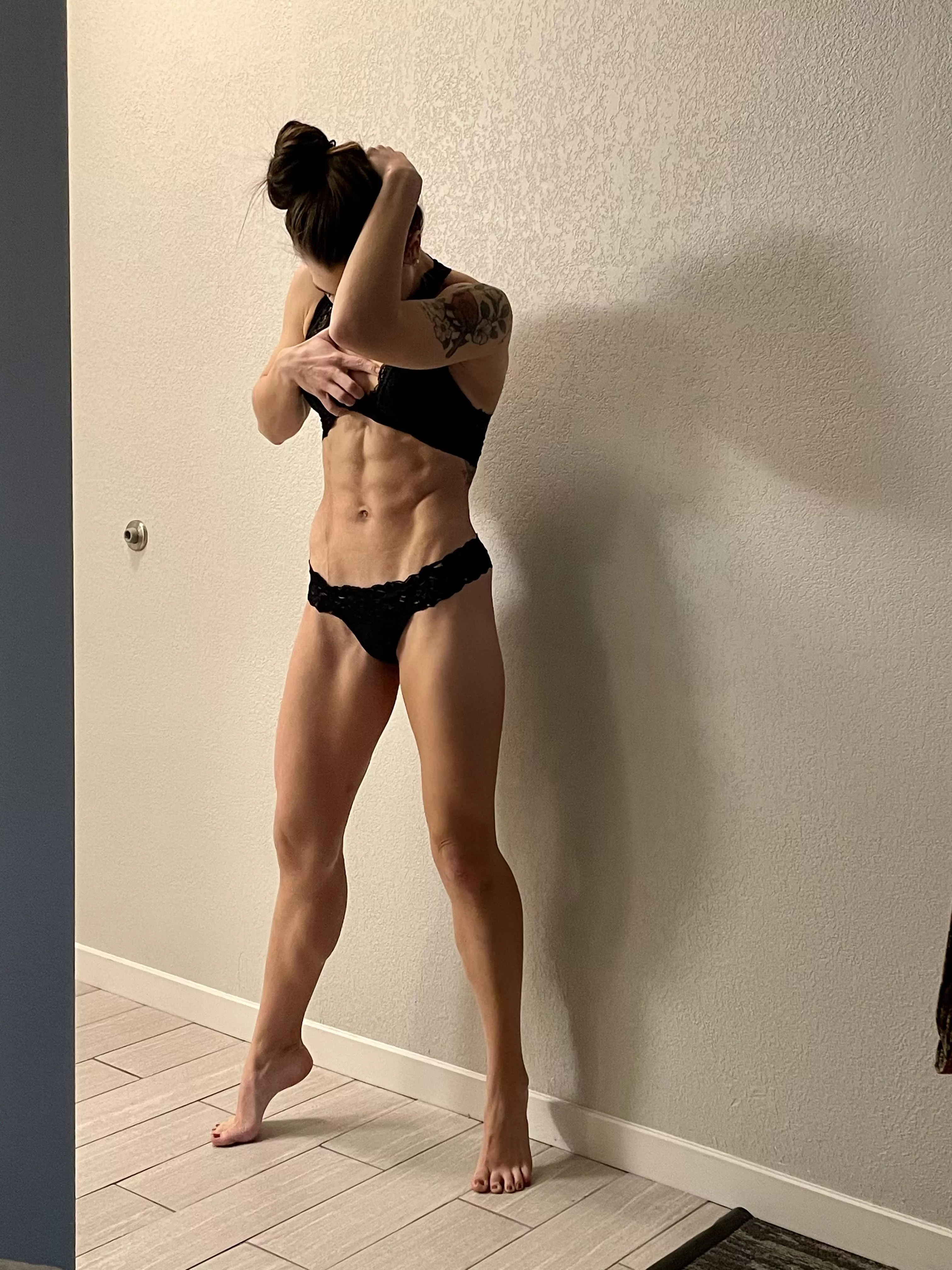 Showing off my abs while wearing as little as possible. posted by missdevdame