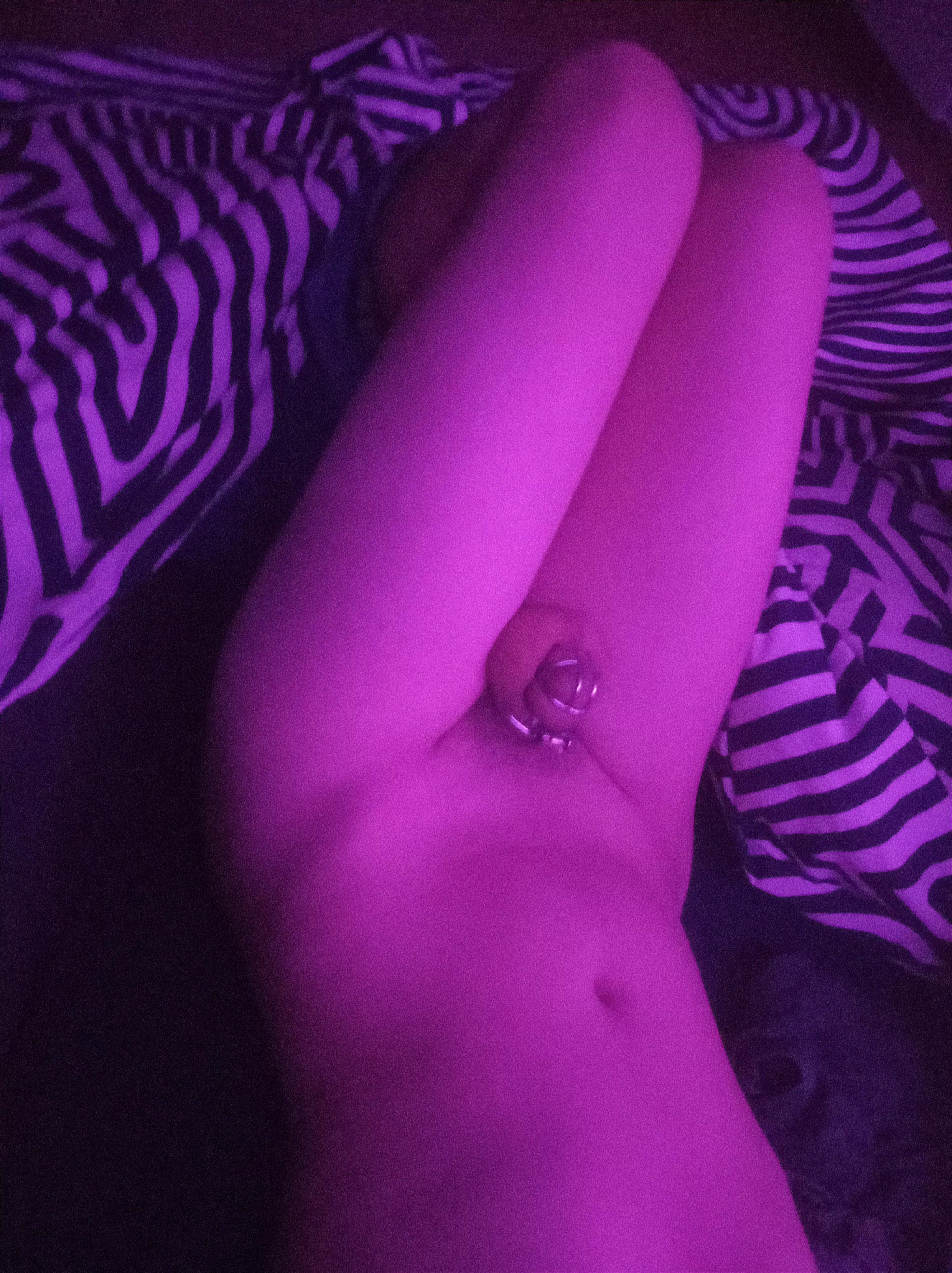 Sissy goals: Shrinking clitty on chastity, masturbate only by anal, and make content for you 😍🥵💕 posted by CozyLily