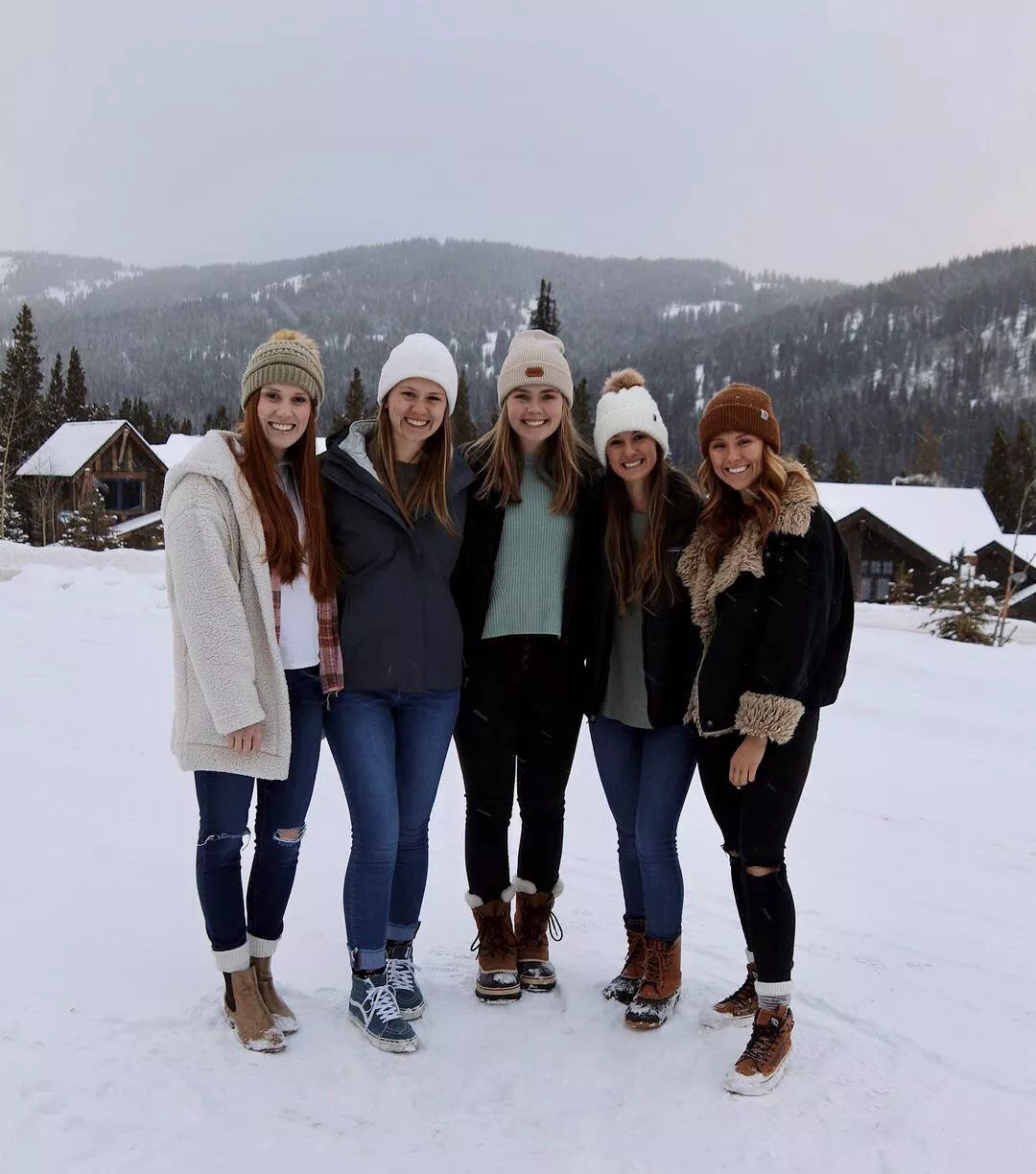 Sister snow bunnies. Whoâ€™s getting fucked by the fire? posted by forwardly-observed