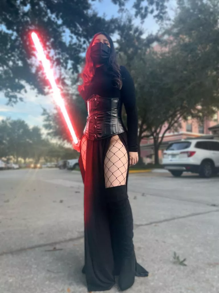 Sith by @starii_arii_cosplay posted by ariannecaceres