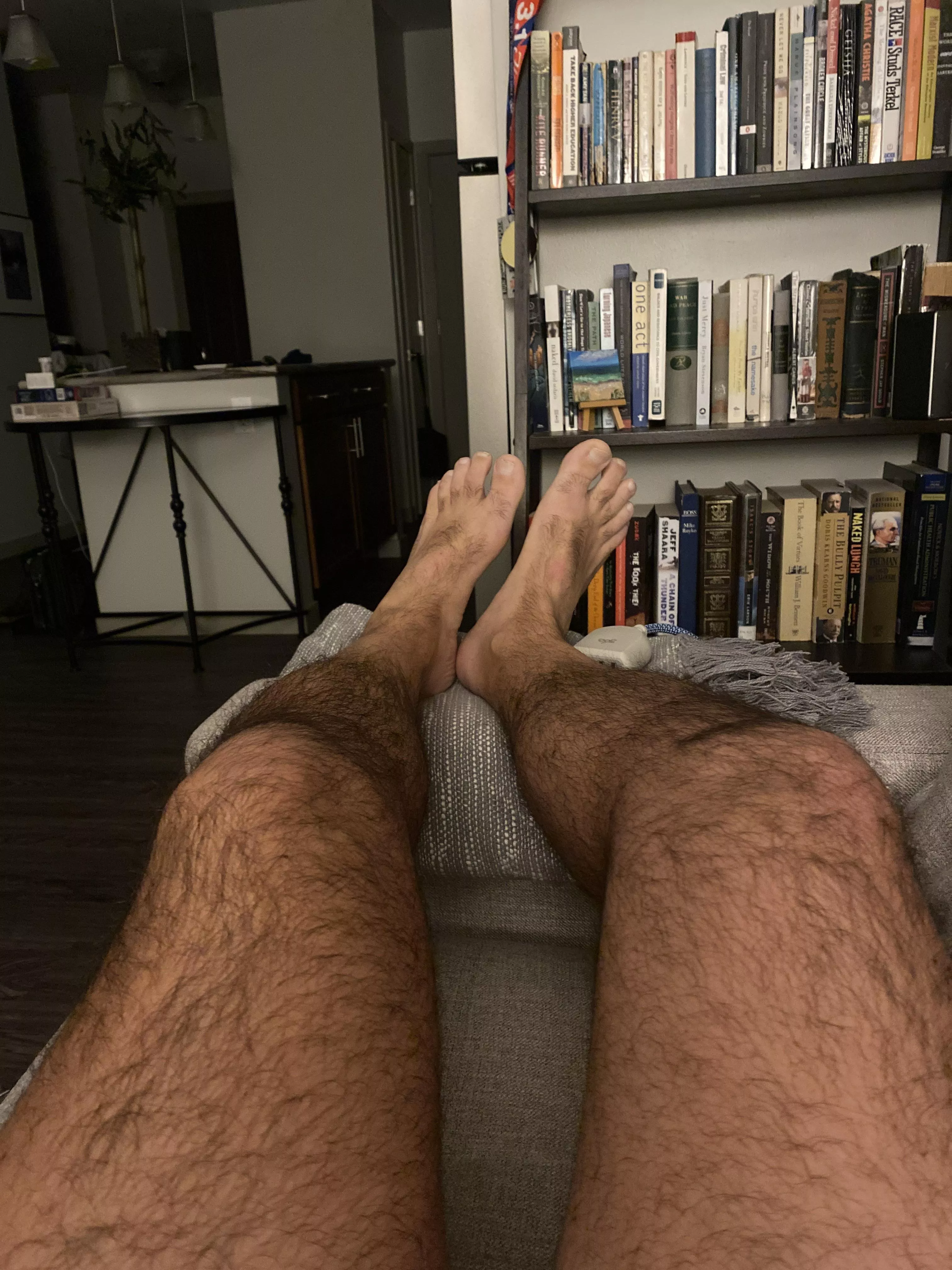 Size 10, hairy feet. Sore after running and playing tennis posted by Anxious_Special_8436