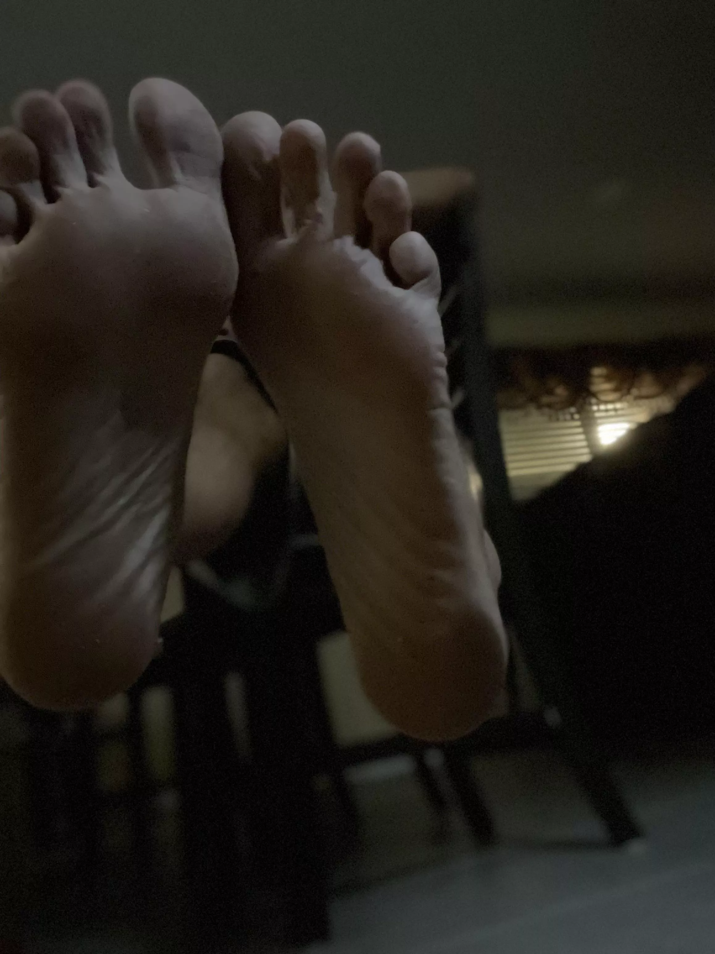 Size 17 Bigfoot, anyone want to worship these? posted by Myteetharedry69