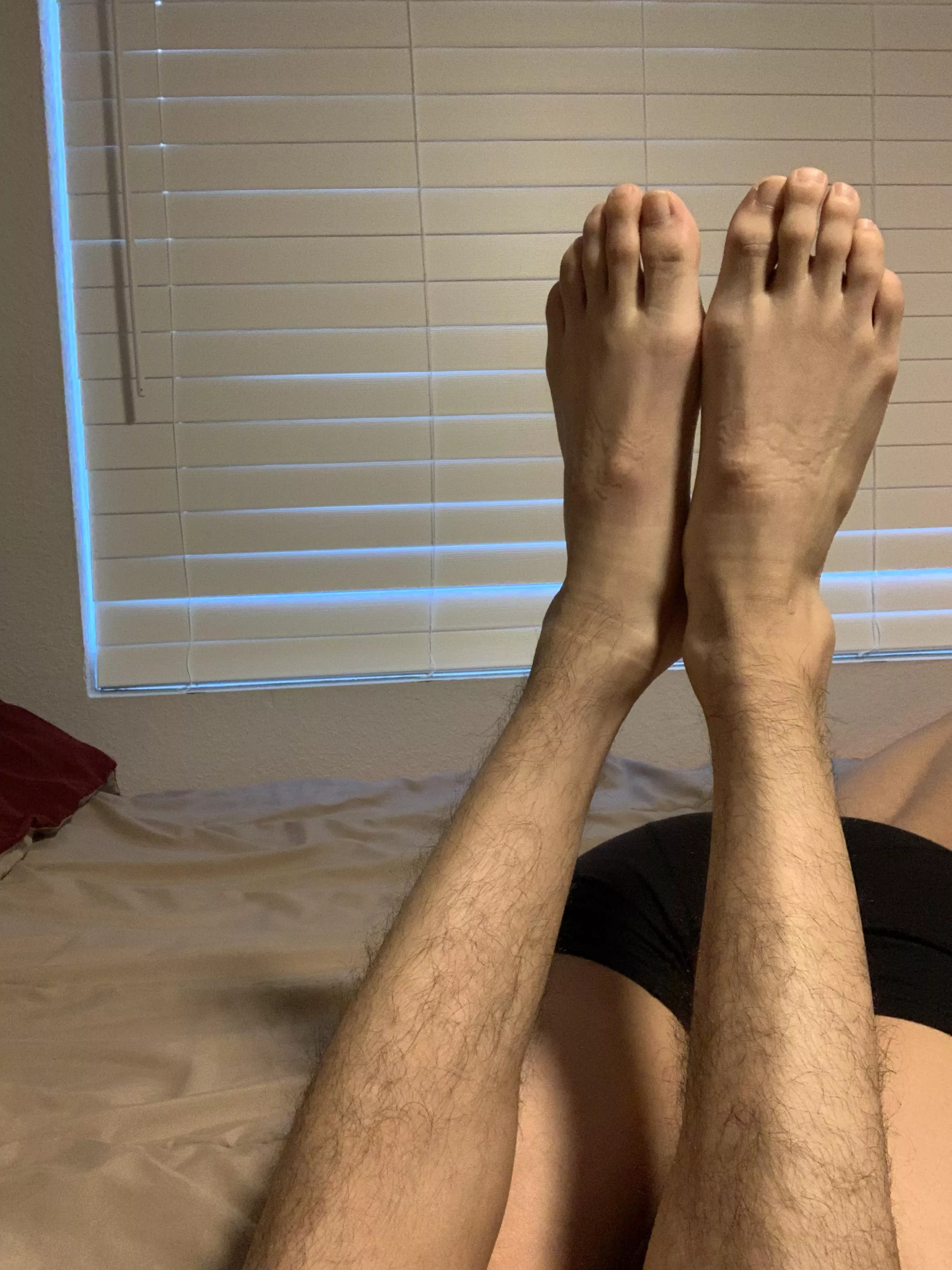 Size 6 1/2 dirty twink feet. Just got home and took off my socks posted by urbbyboi