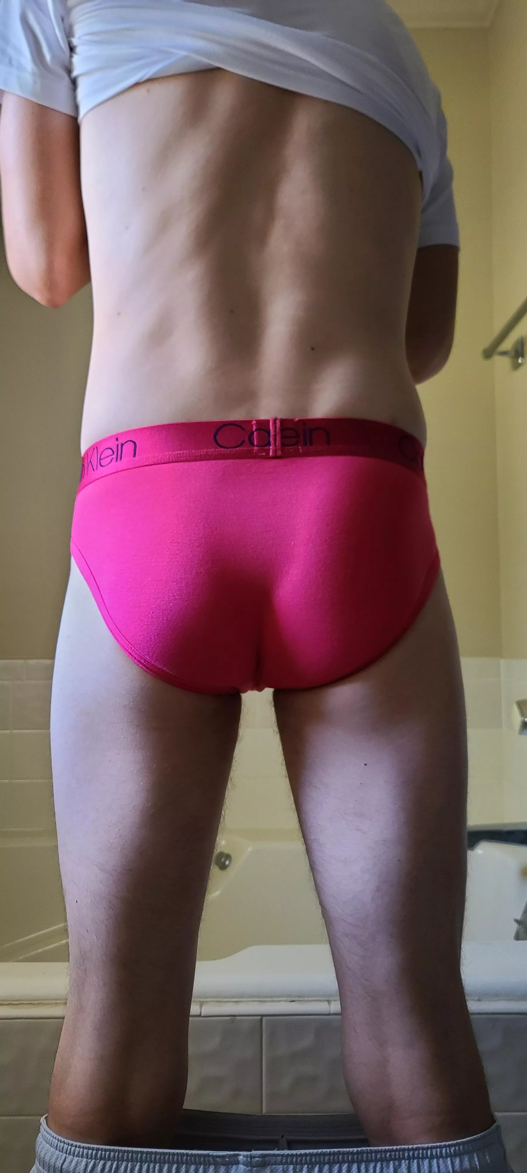 Skinny butt in briefs posted by InevitablyFroyo22