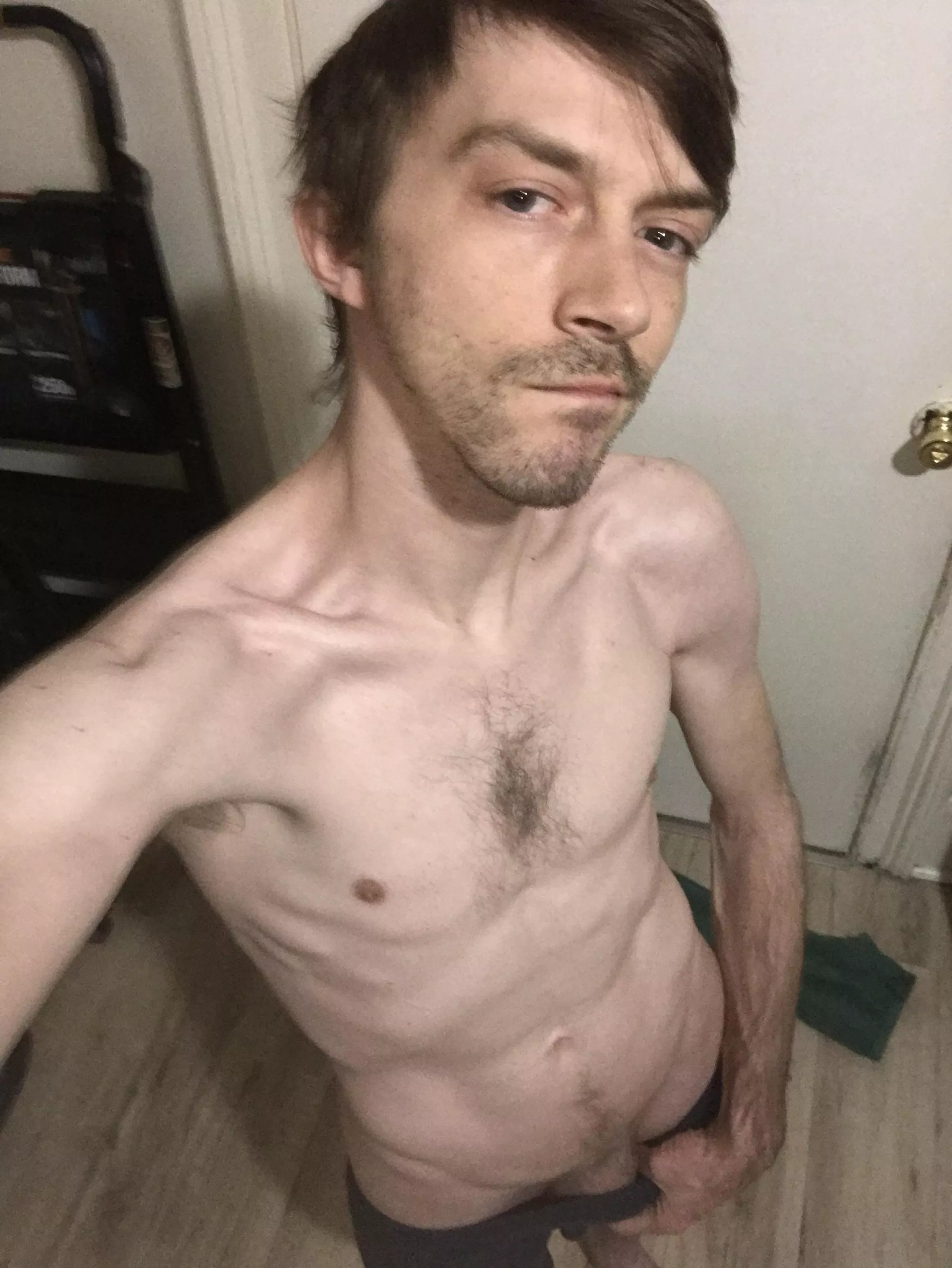 Skinny v?😊pms are fineee posted by IntrovertedStonerGuy