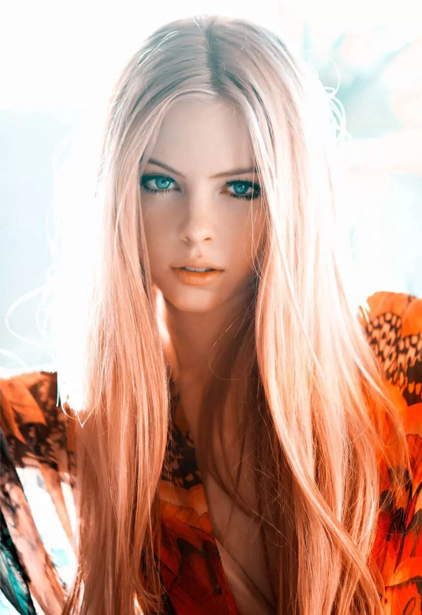 Skye Stracke, Australian model posted by closecaxton