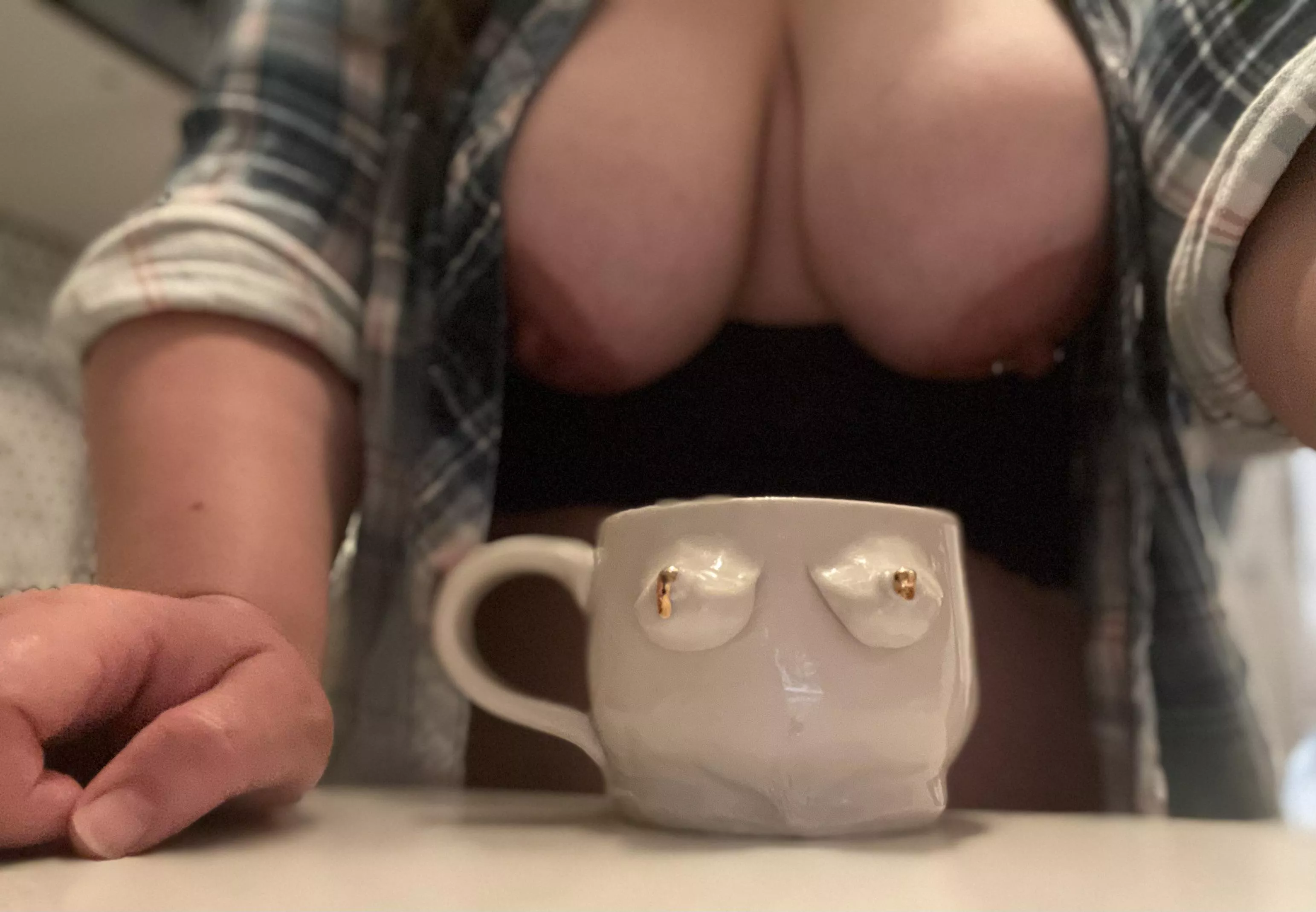 Sleepy tea time [F]or me 😴 posted by LickMeUntilIceCream1