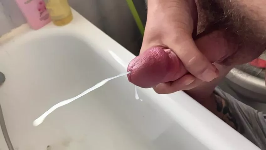 Slow motion 💦 (link in comment) posted by Square_Bubble