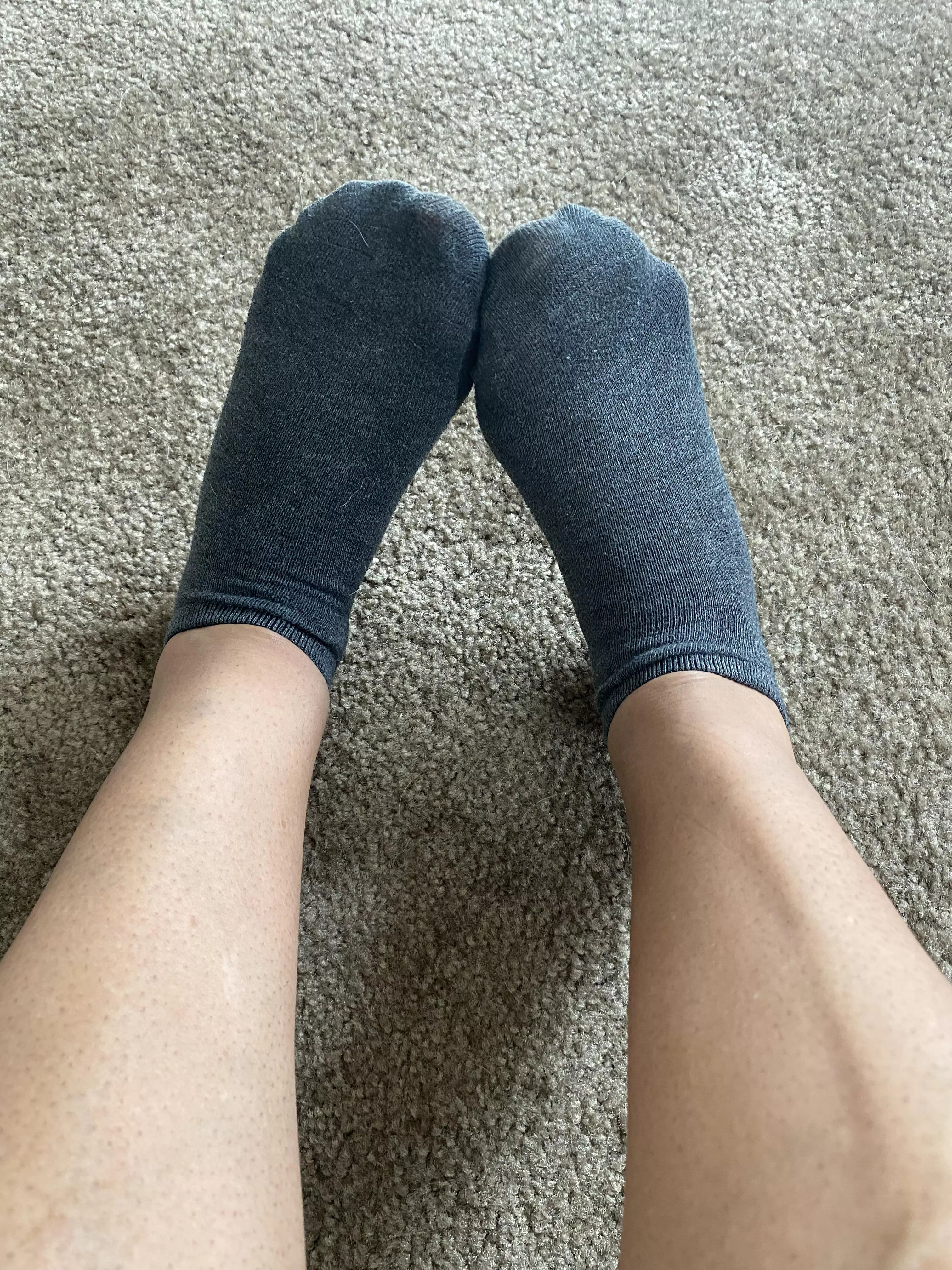 Smelly socks posted by mika7276