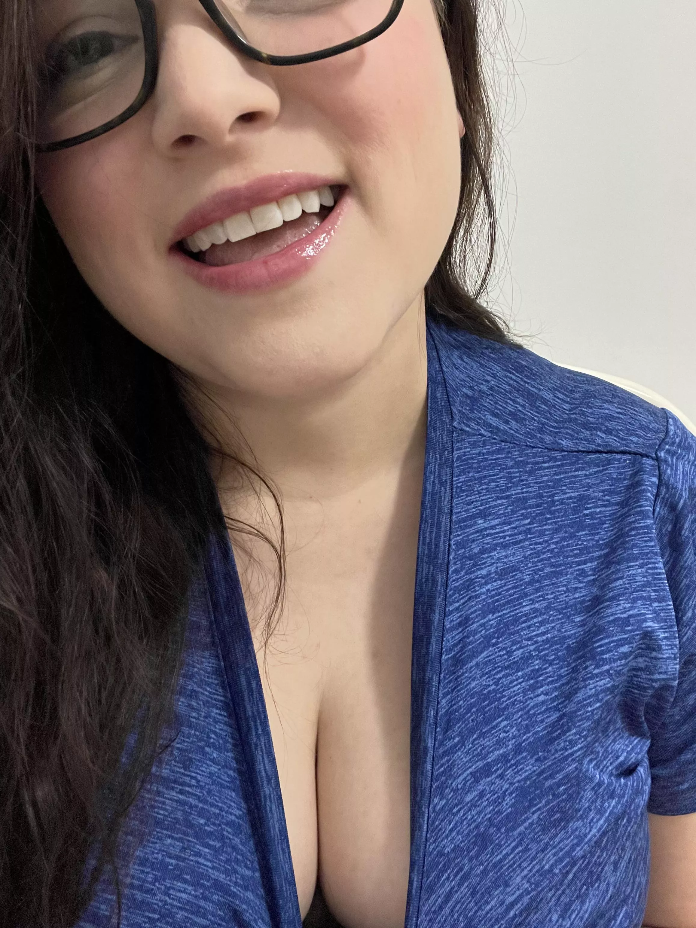 Smile! Itâ€™s my tits. posted by curvy_GF_alt