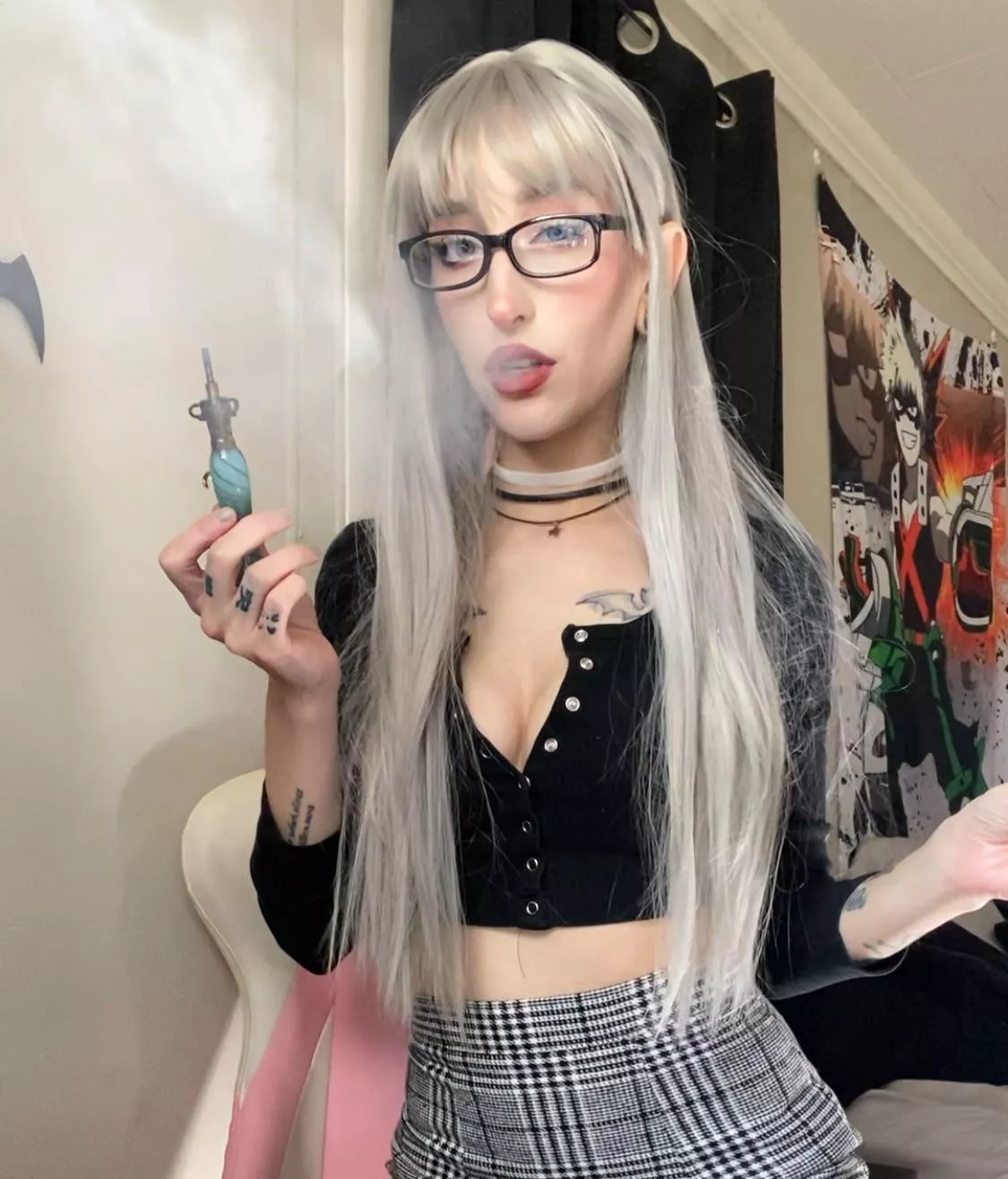 Smoke with me? posted by TheEnchantrixxx