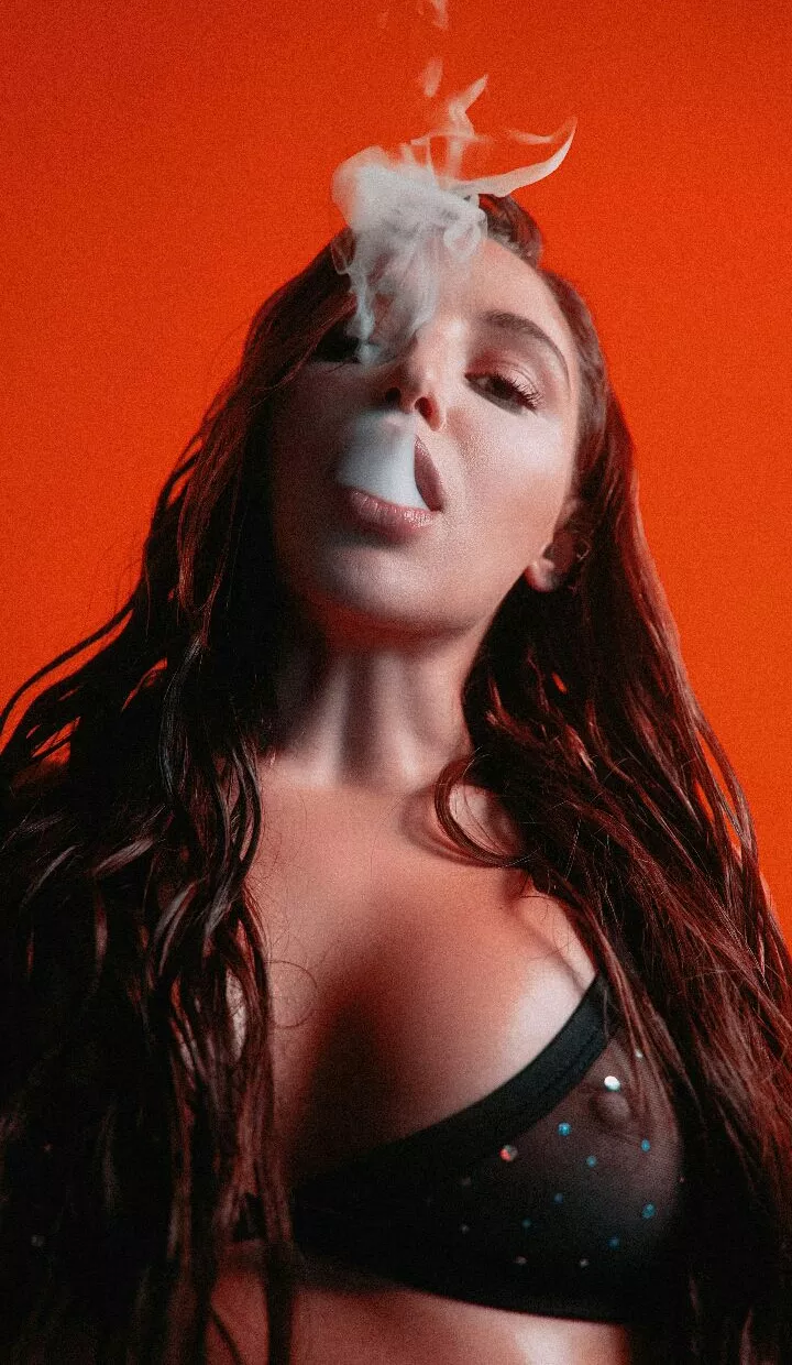 Smoking hot posted by SuperHentaiFamilyMan