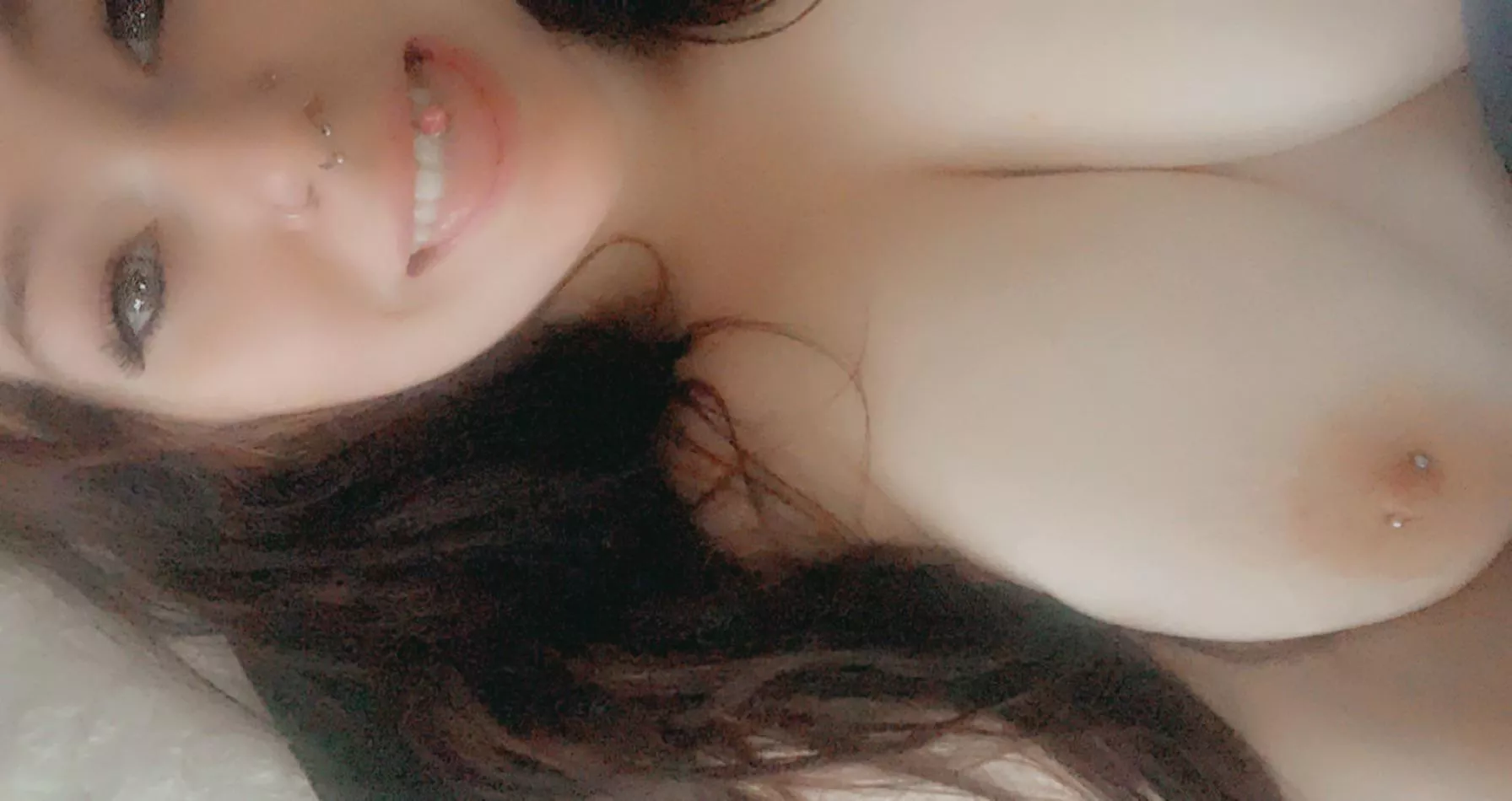 Snap premium lifetime available Babygirlbrdl message me and ask about premium posted by Babygirlbrdl22