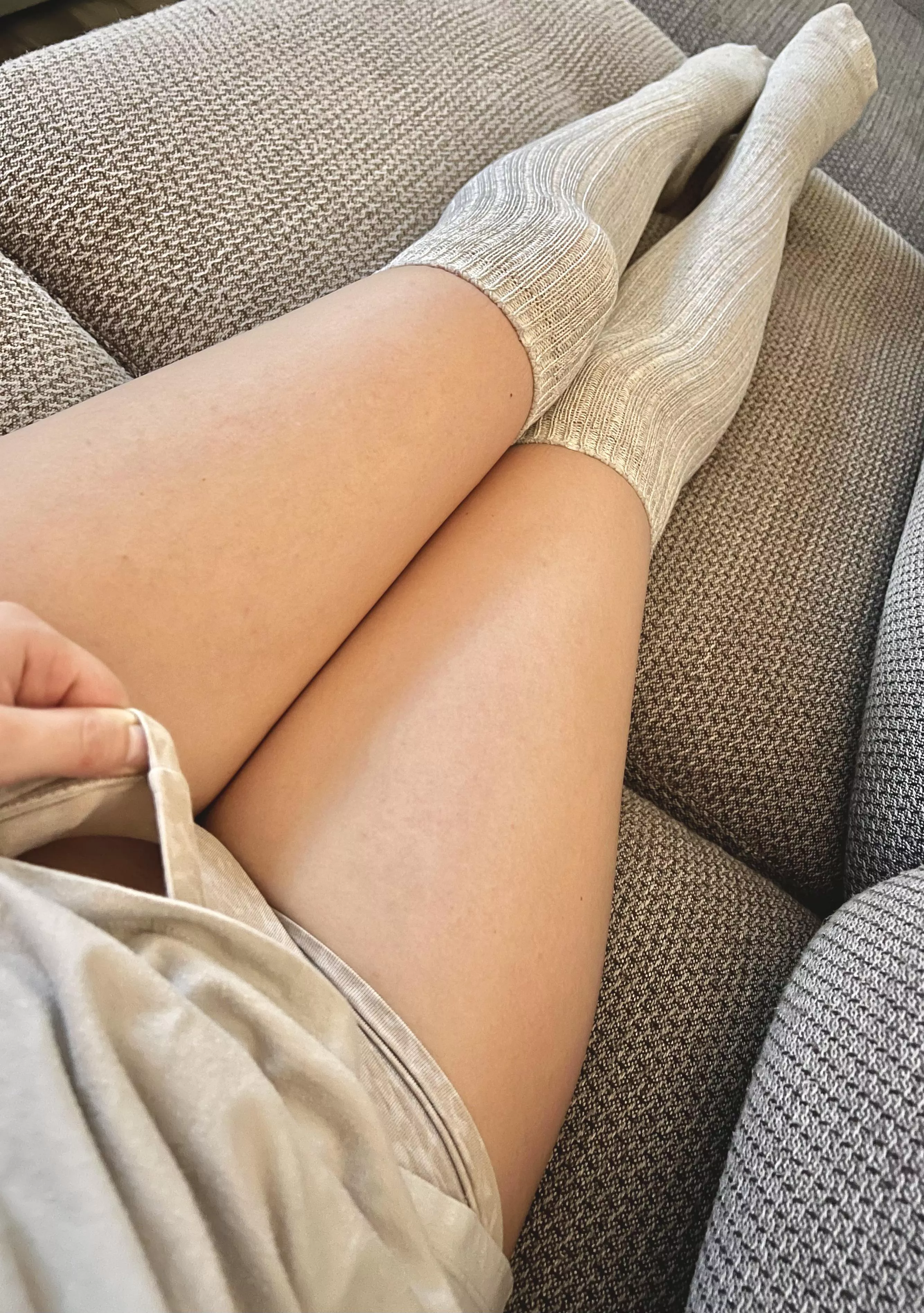 so cozy ðŸŒ«ðŸ§¦ posted by Annonalli