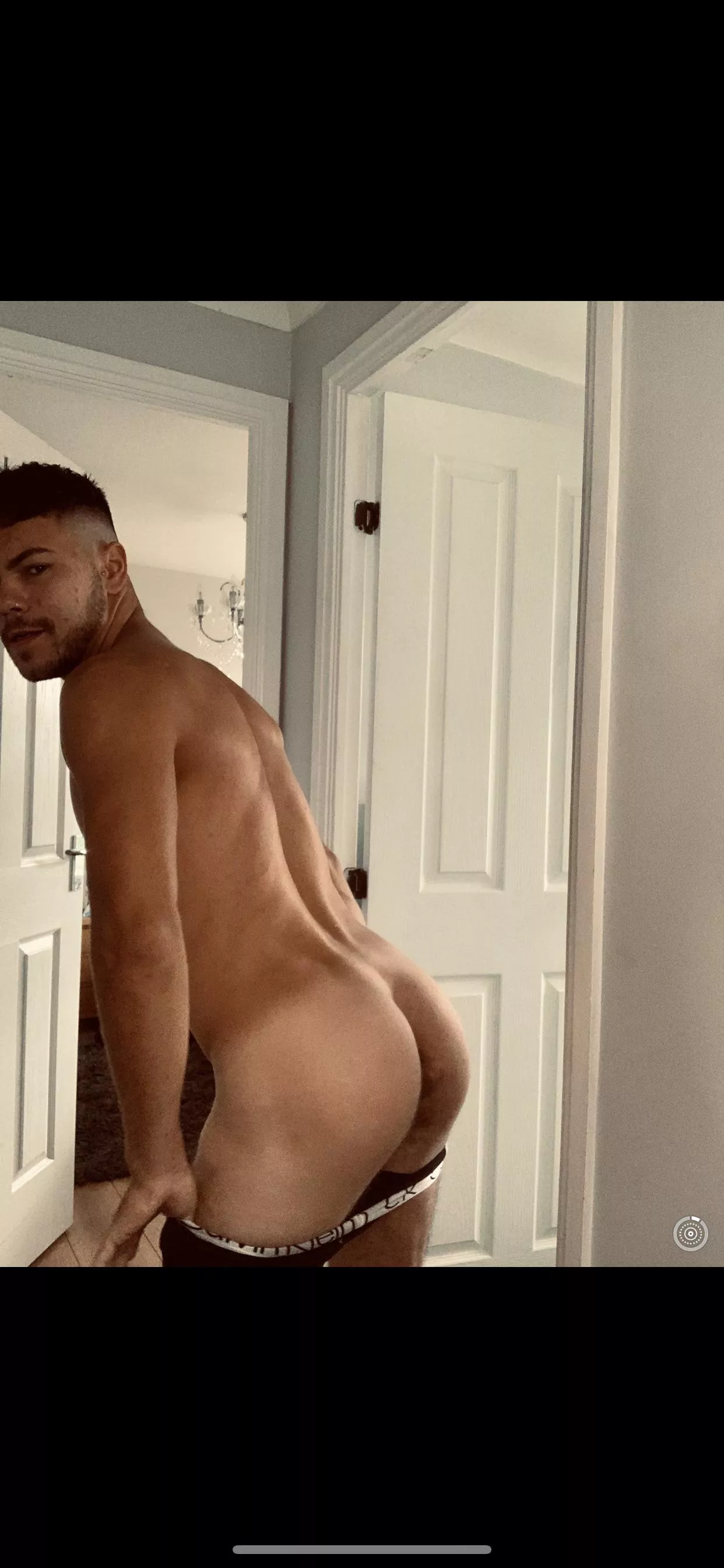 So who’s into tanned guys with peachy ass’ ? What’s your favourite position and does the ass look perky enough 🤔 posted by MattChana