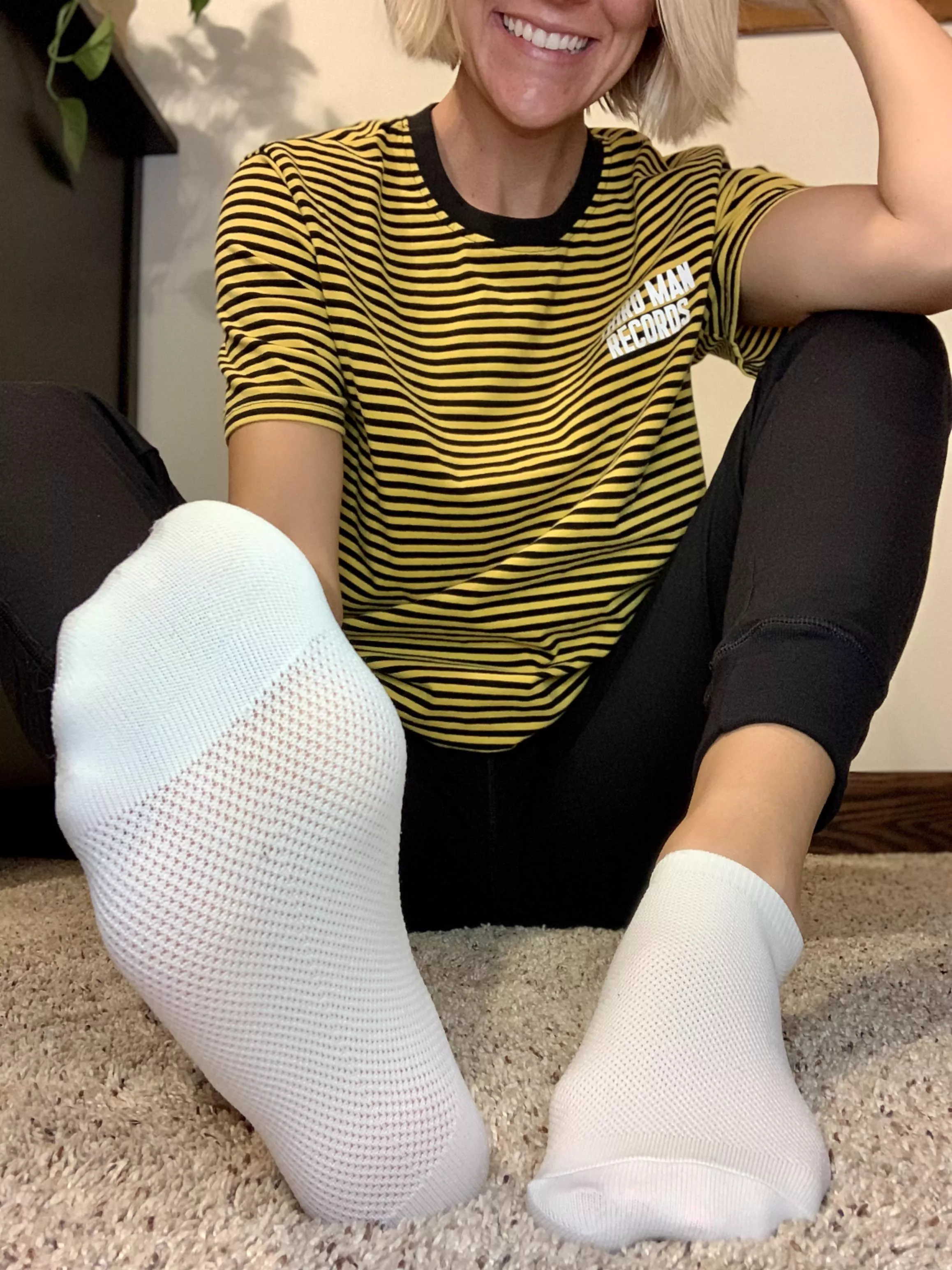 Socks make me extra comfy 🥰 posted by Casanlom