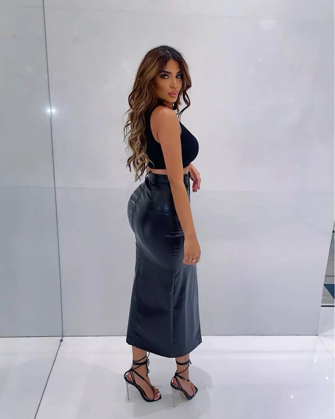 Sofia's nice ass in a long Leather Skirt x posted by throne2bone