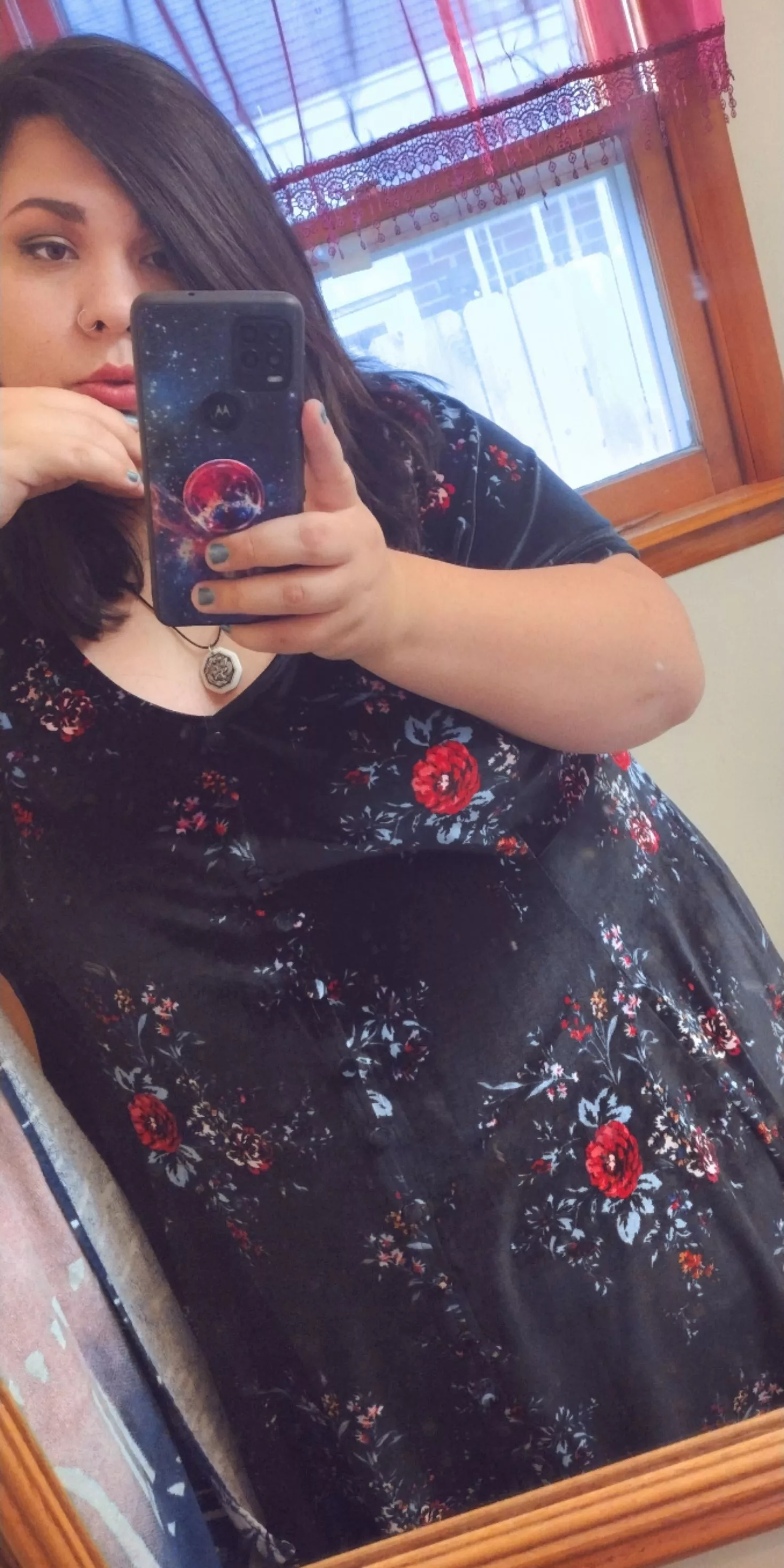 Soft floral dress 🥰 posted by suprnovastorm