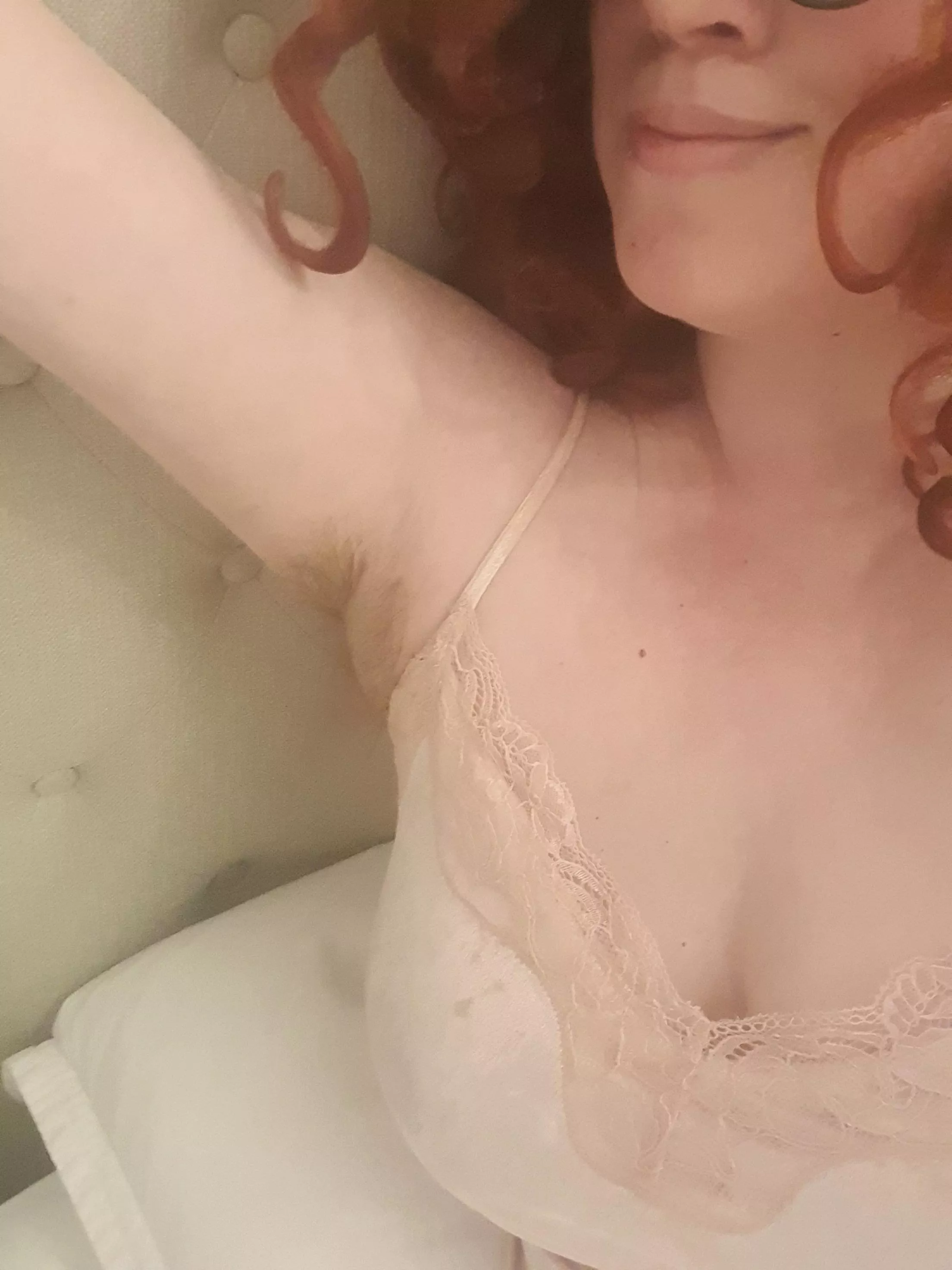 Soft pits, smells divine - wanna sniff em? posted by Sassyredbitch77