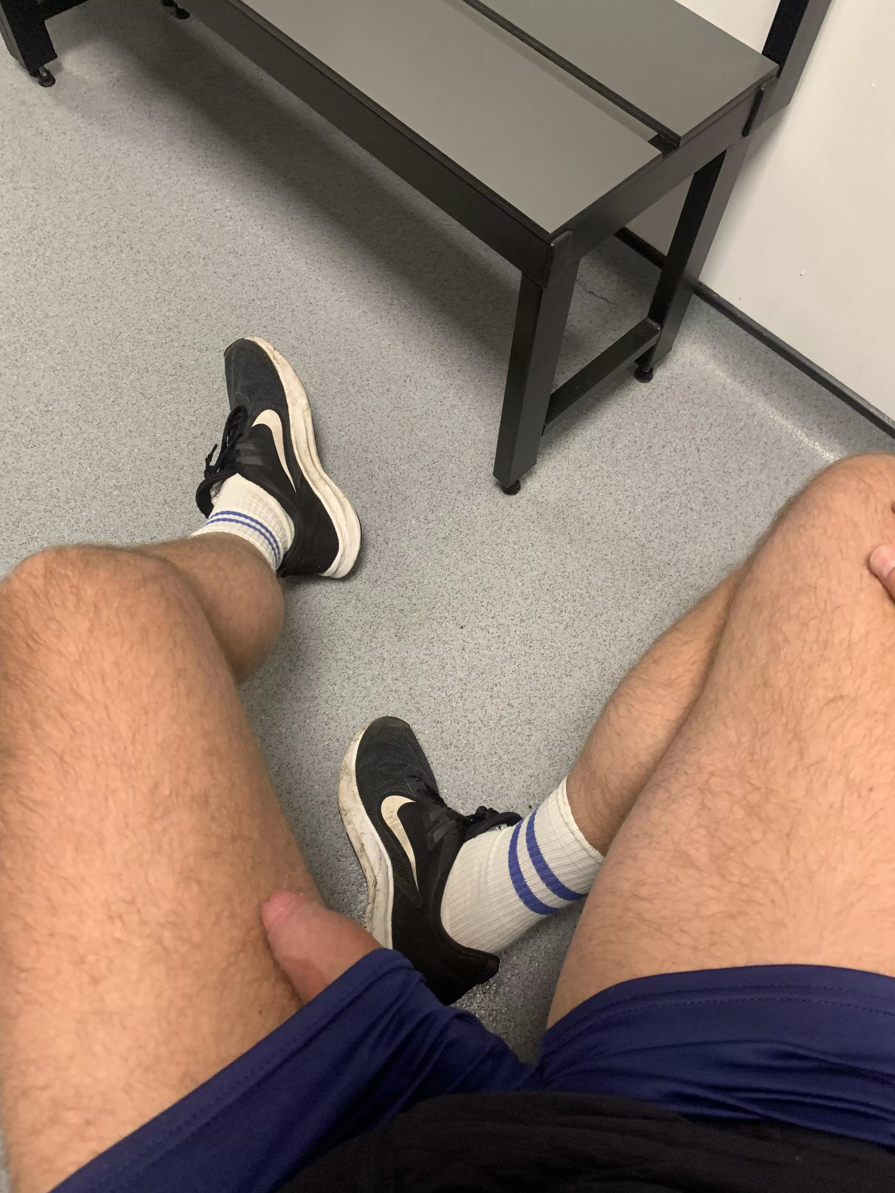 Sometimes my dick slips out at the gym posted by Gayconfessions