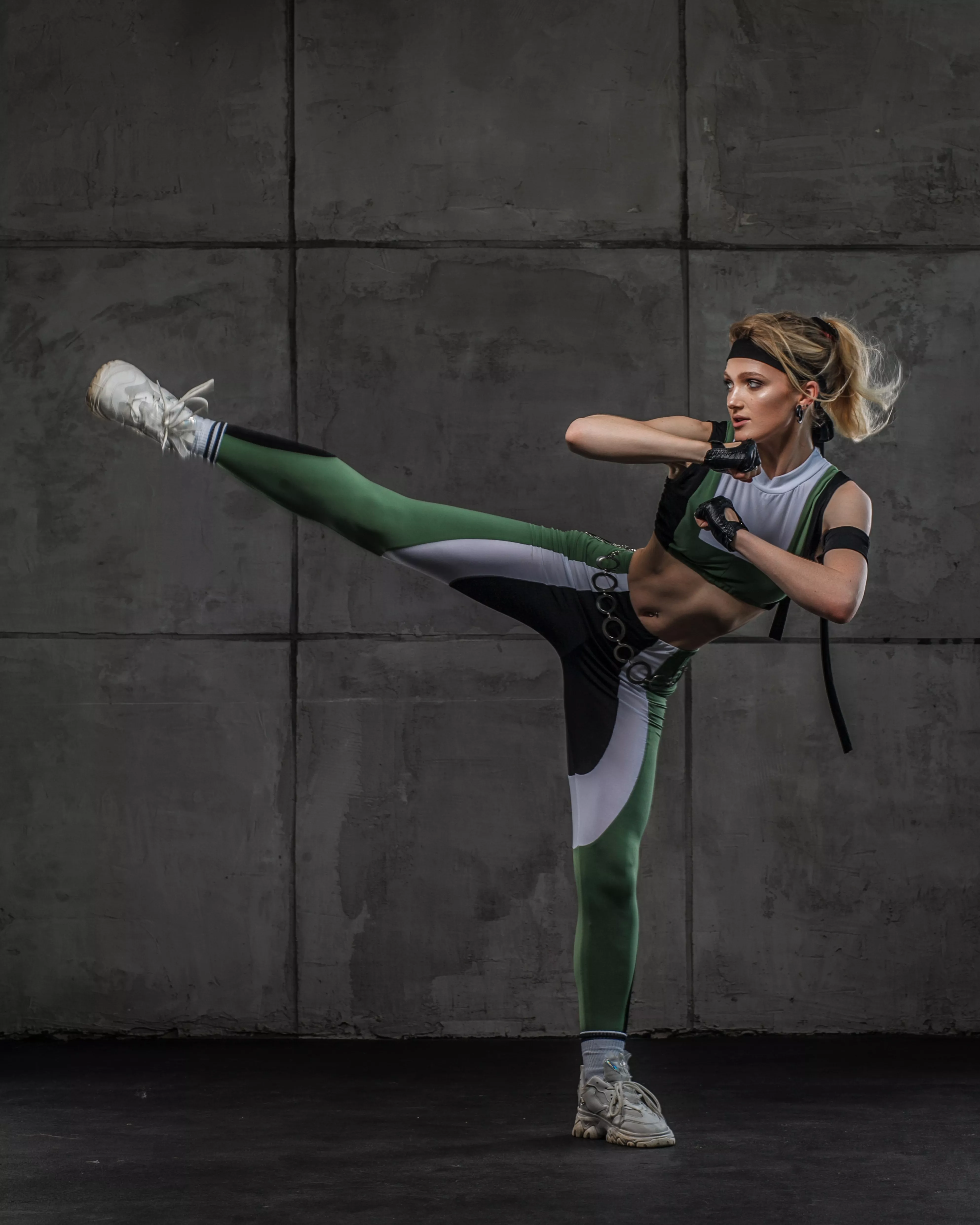 Sonya Blade from Mortal Kombat by Elara posted by elara_hakixa