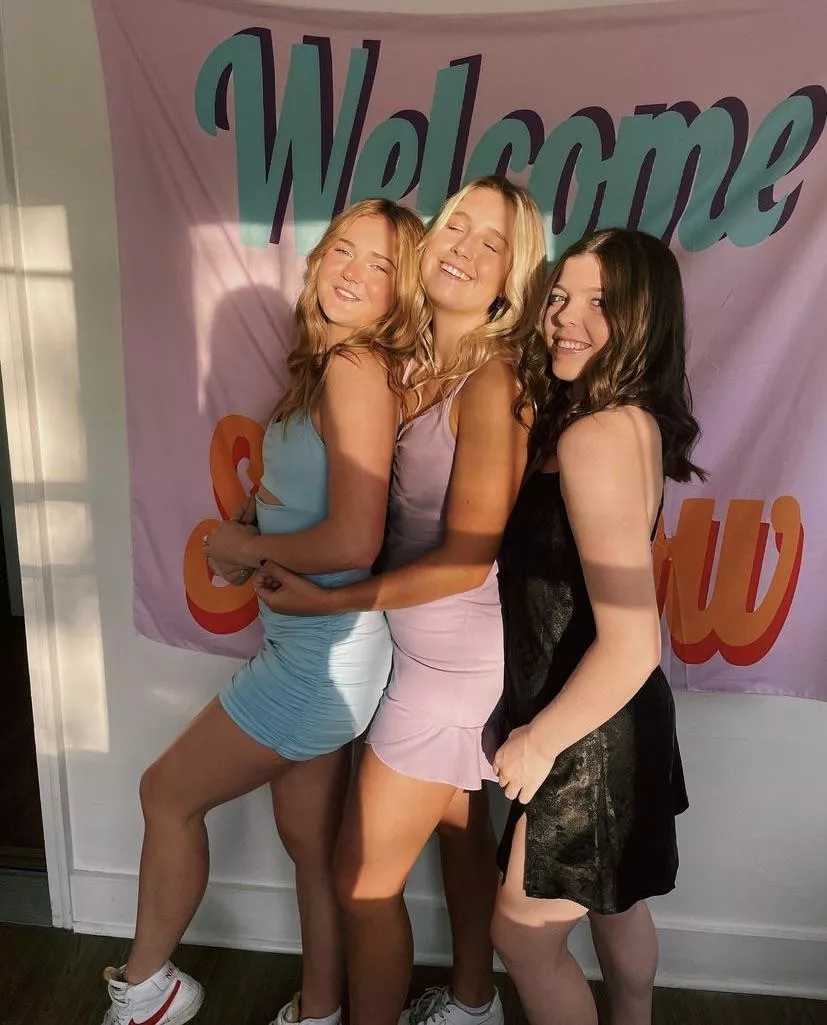 Sorority girls posted by Toven2