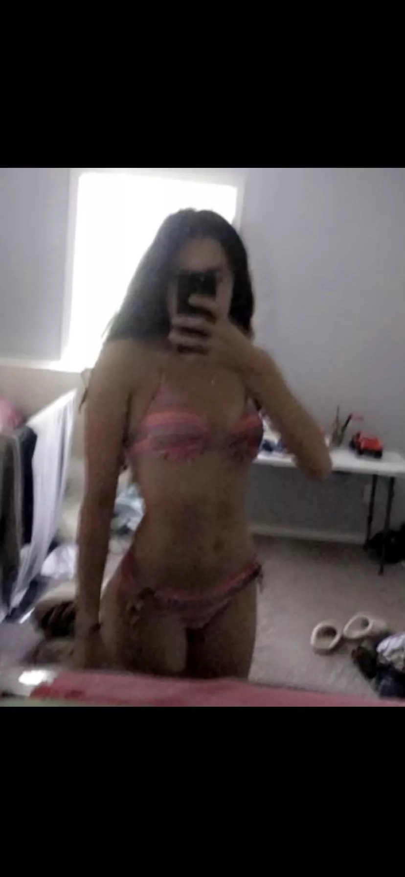 Sorry for the blurry photo 🙈 definitely not as hot as the other women on here posted by hissyfit620