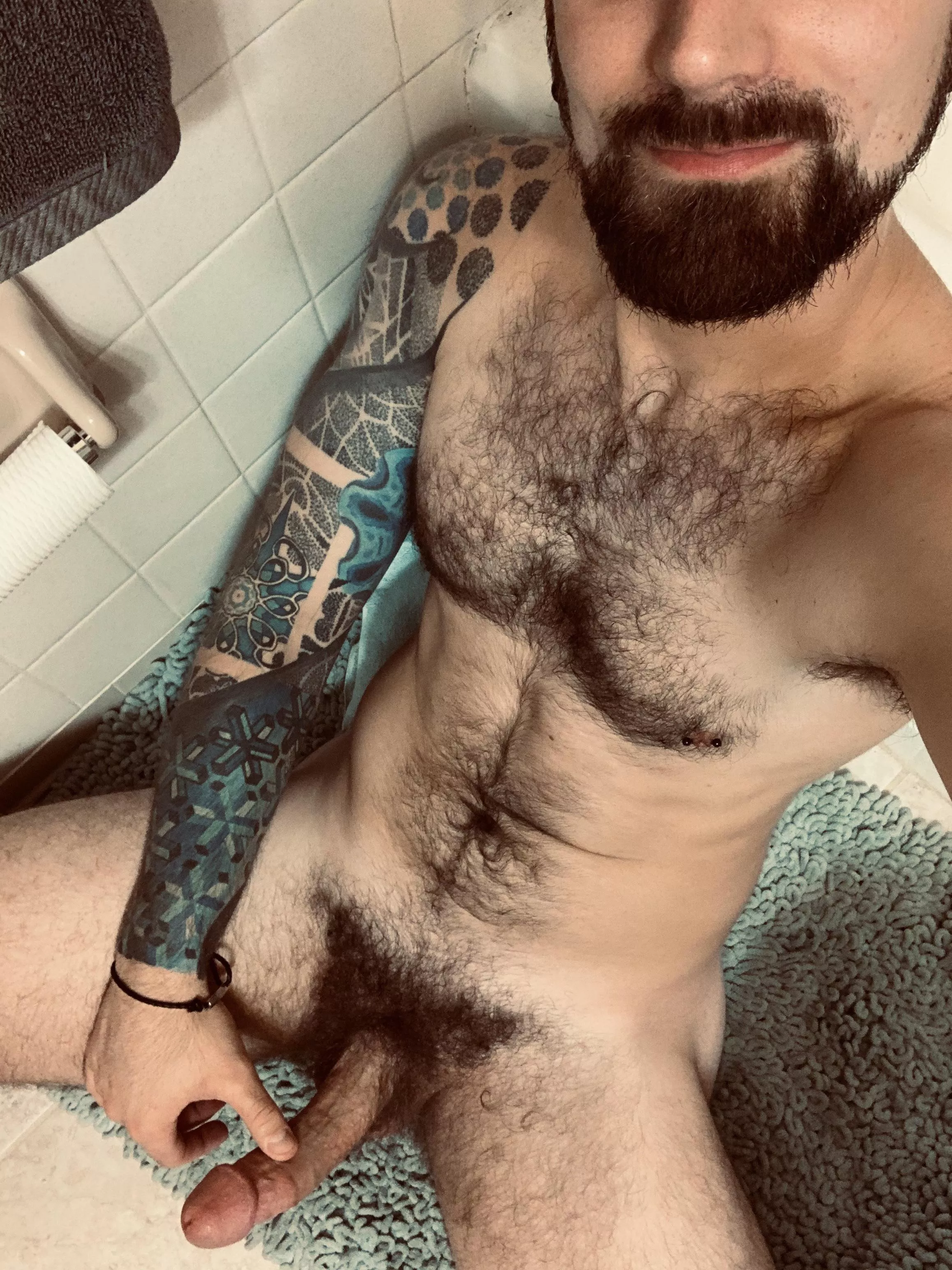 Sorry for the toilet paper, lads. Do you like the pic? posted by [deleted]