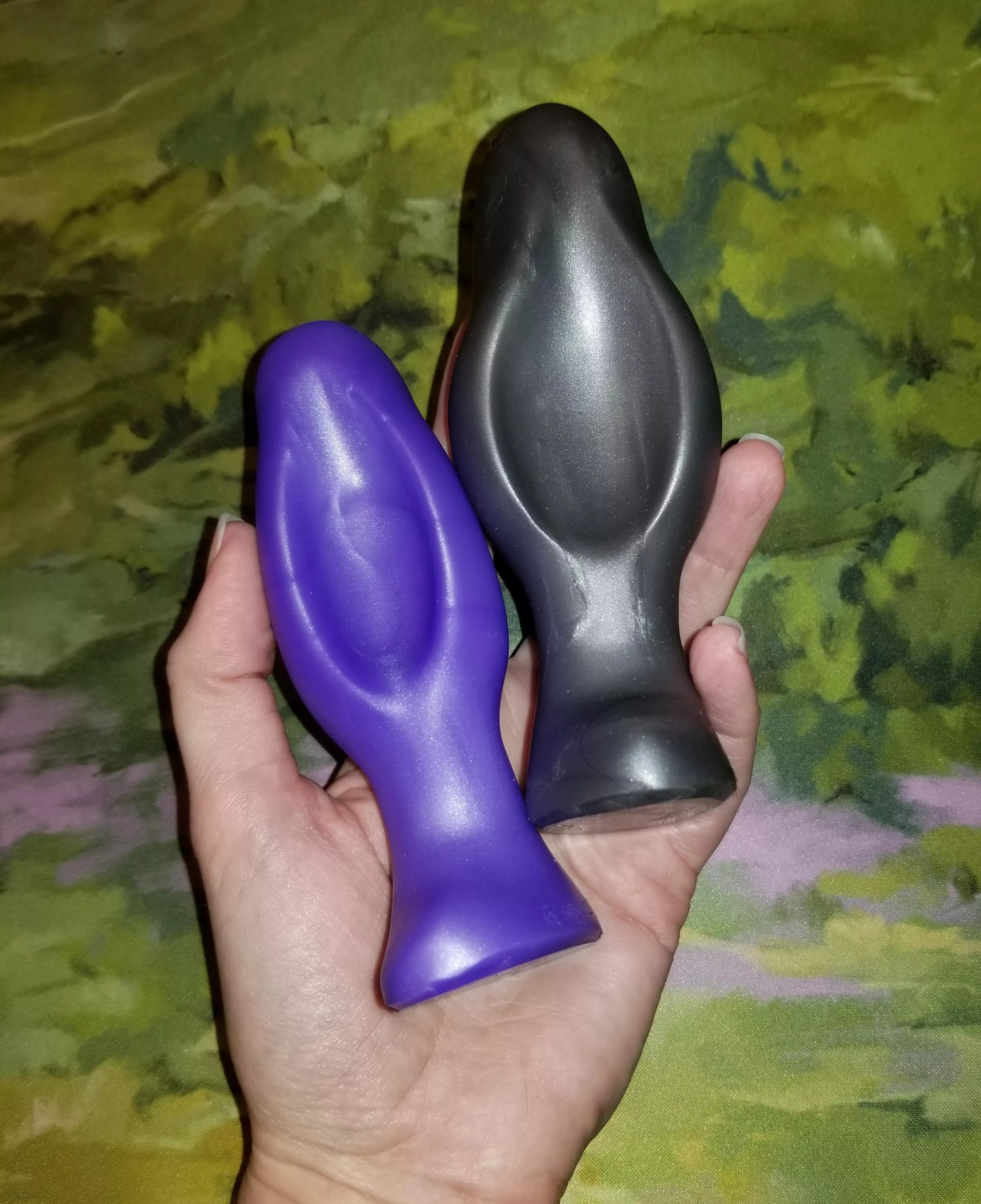 SquarePeg Toys - G squeeze, Vaginal Plugs posted by Deviant_Machine