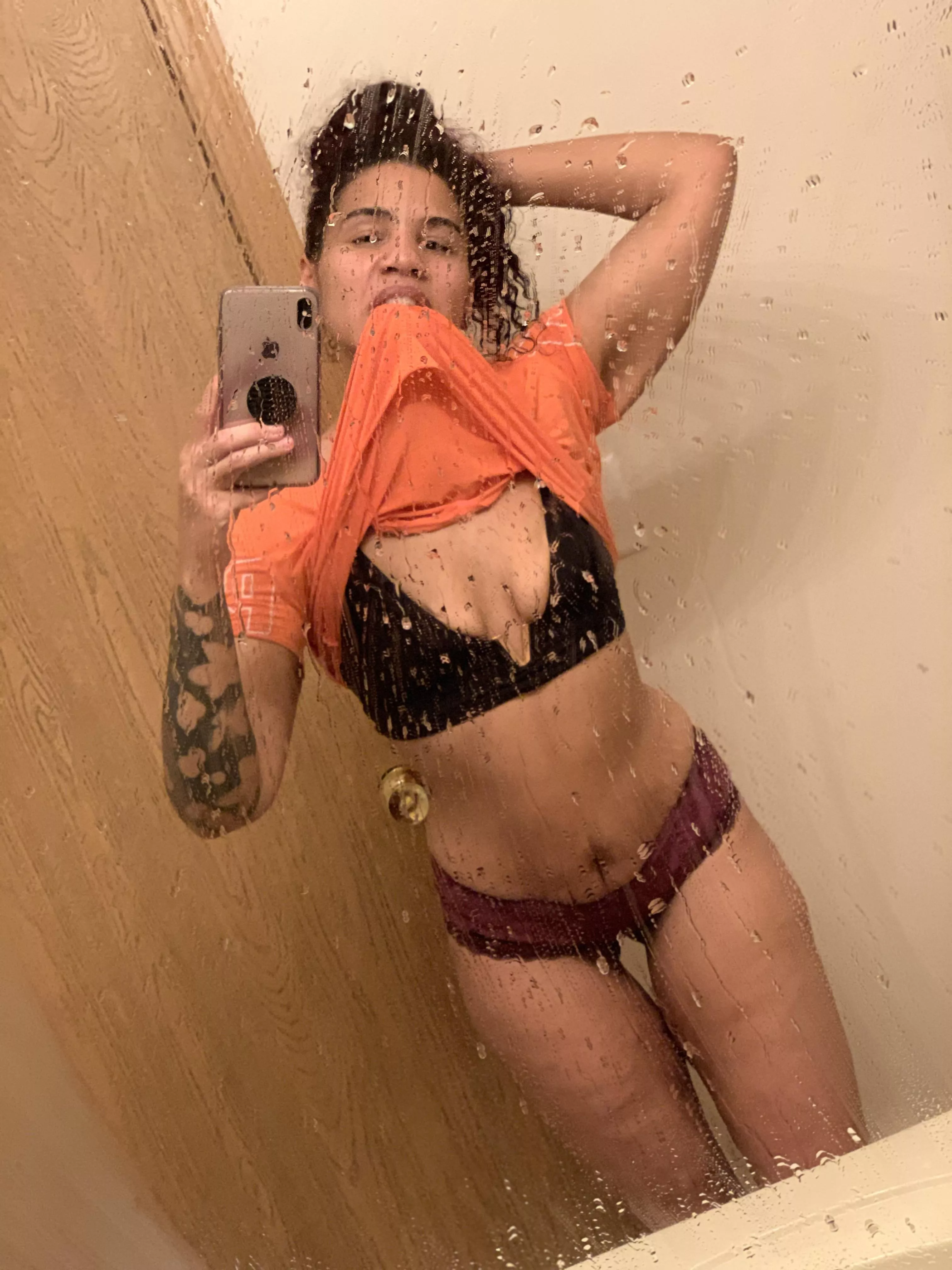 Squeaky clean 🧼😛 posted by Kangelstardust