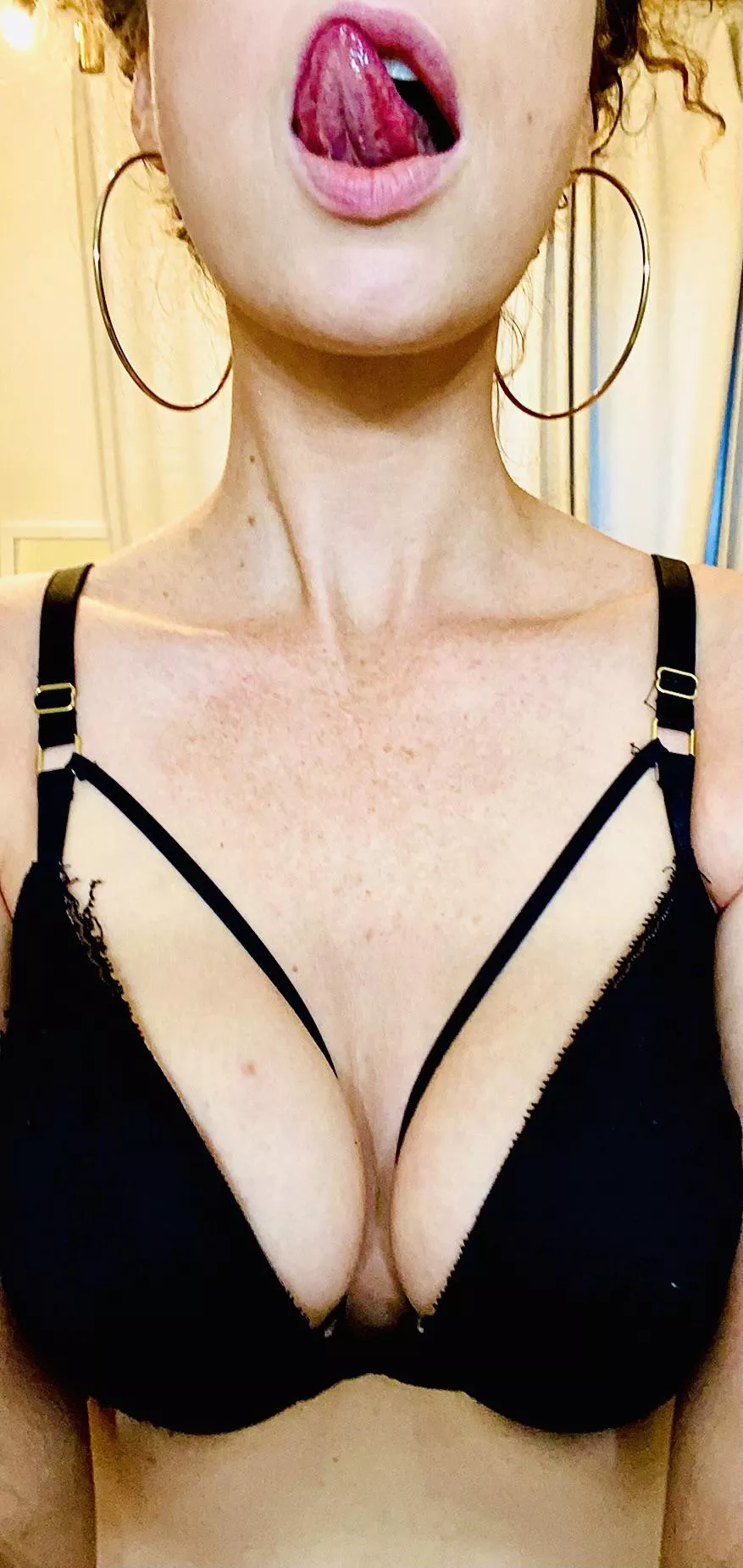 Squeeze my tits and suck my neck, Baby. 🔥😈🔥 posted by SecretAphrodite