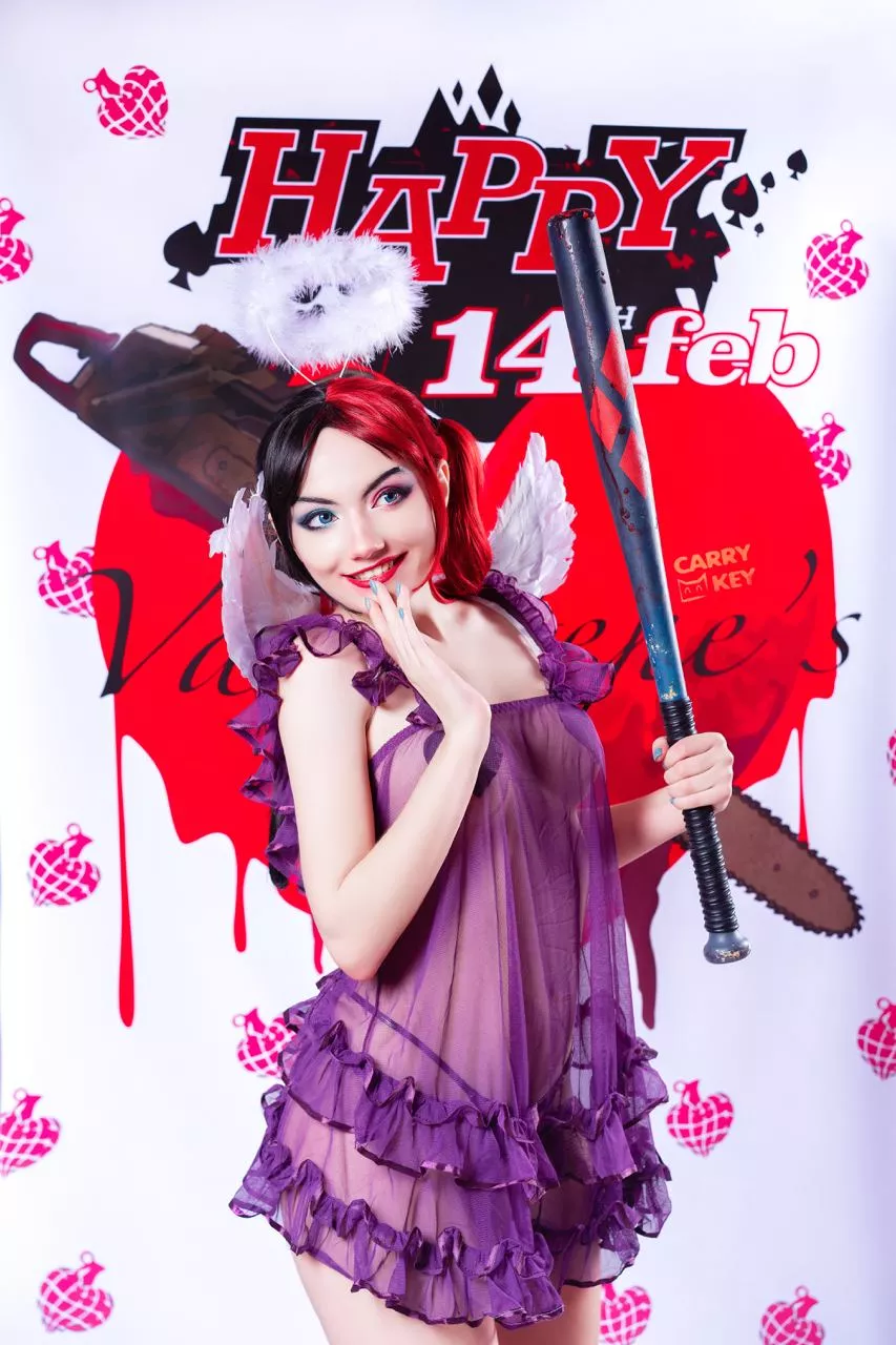 St. Valentine's Day is so soon! Are you ready? ;] Harley Quinn cosplay by CarryKey posted by CarryKey