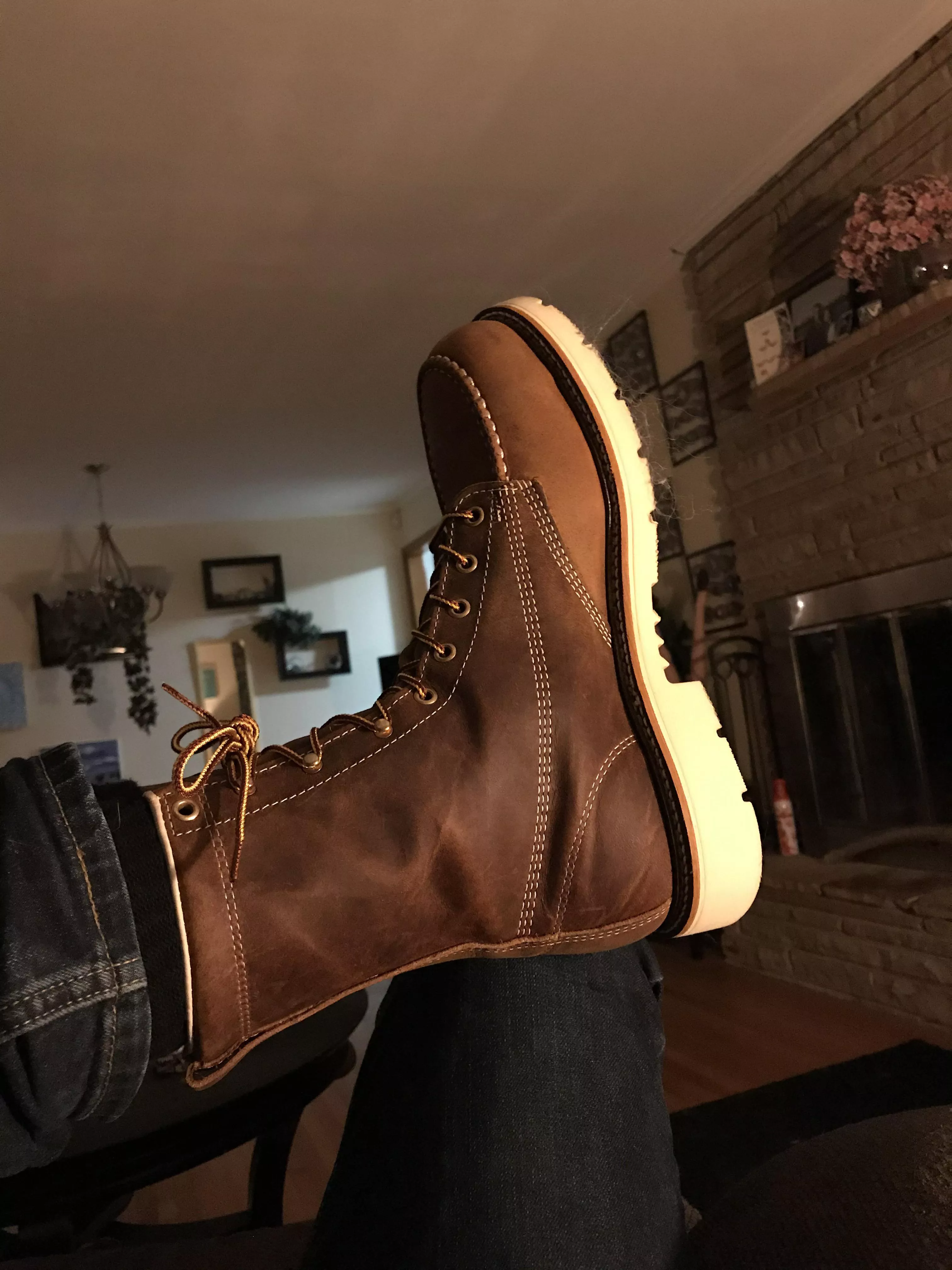 Starting cell tower climbing on Monday. After tons of searching and trying on maybe 15 different boots, I decided on the Thorogood 804. The internet seems to think I made a good choice. posted by oopsiedaisy2019