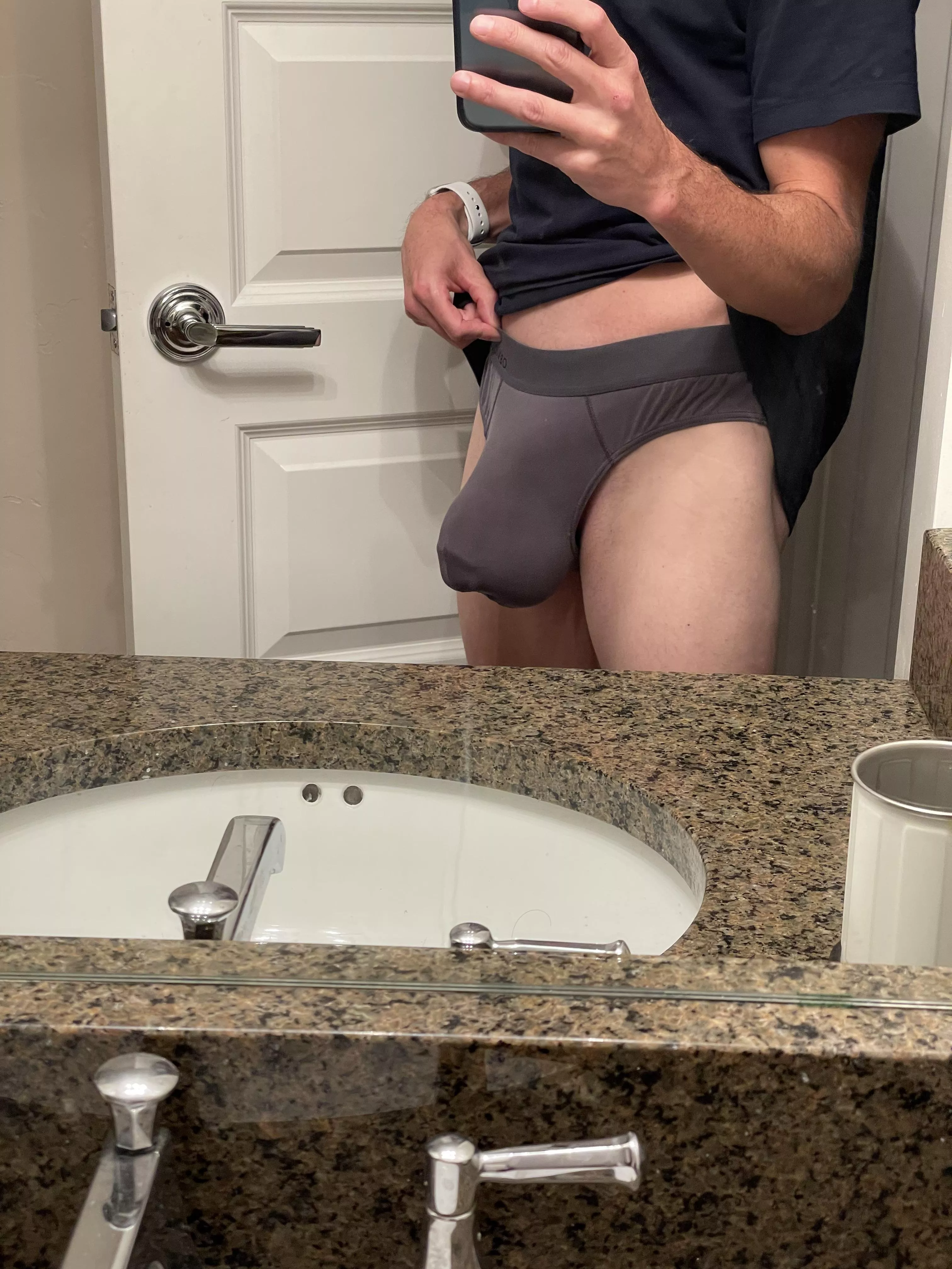 Starting the long weekend off with a big pumped bulge. posted by youngpumper