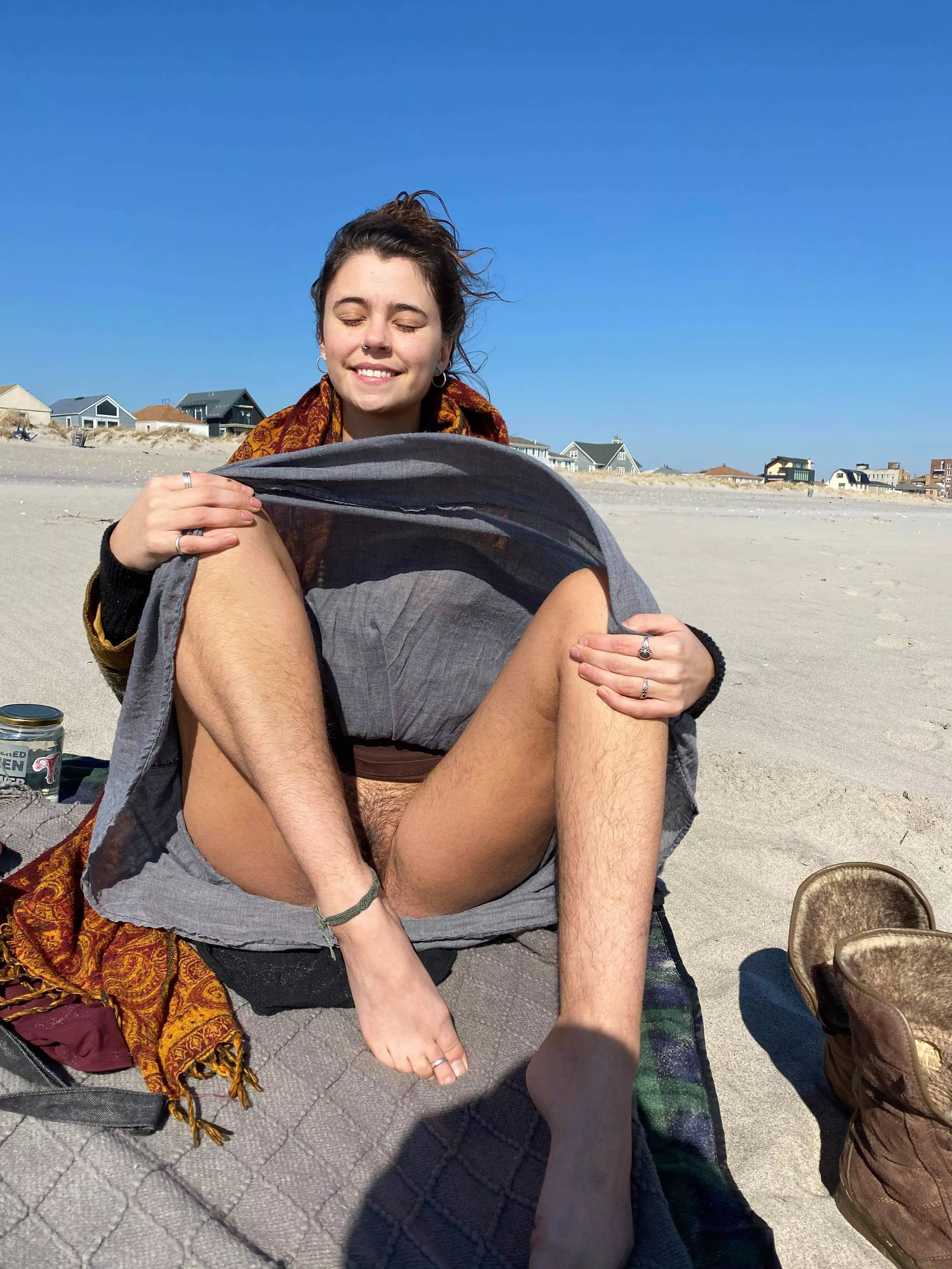 Still freezing here in nyc, but nonetheless, girl gotta get some sun on both her faces🥰 Head face & yoni face. So needed. 🌞 posted by lolasrosebud