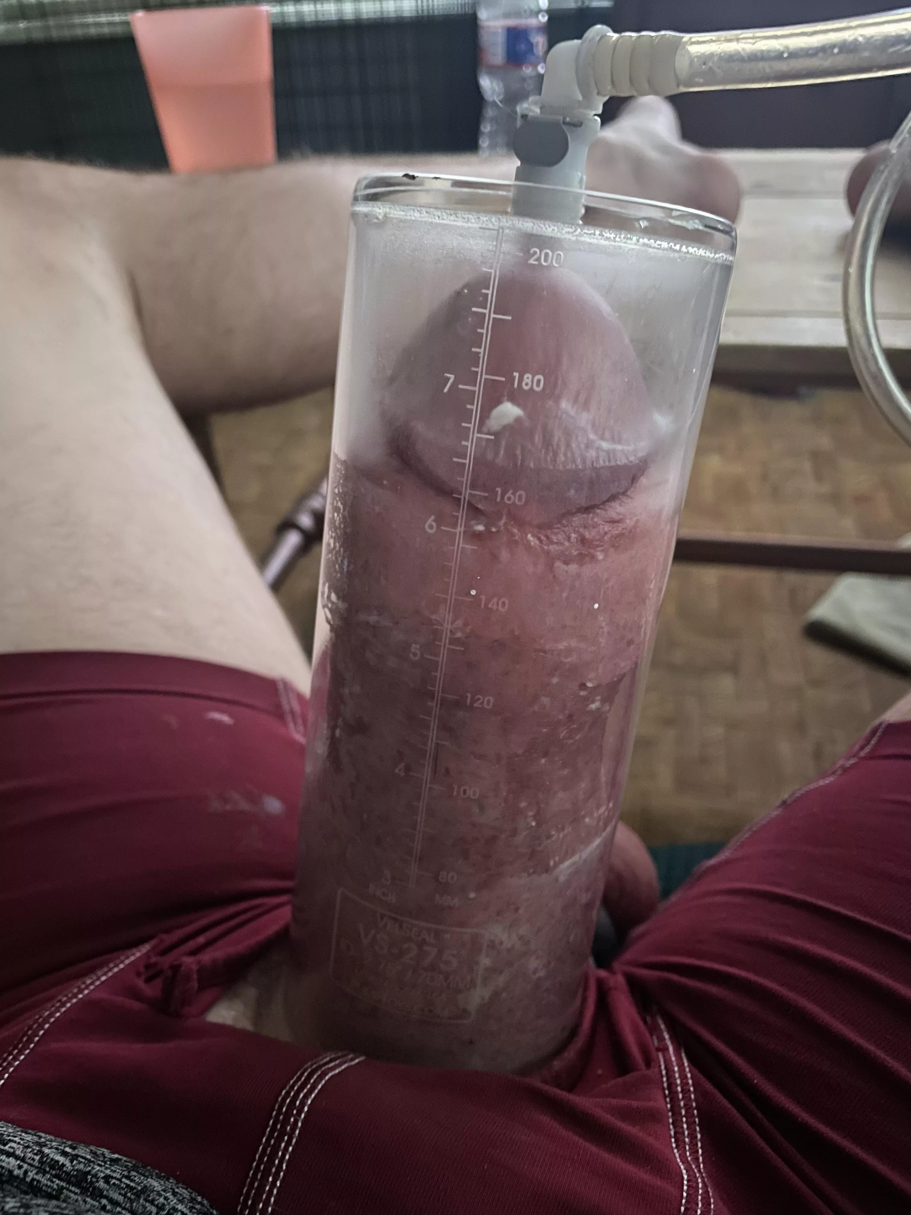 Still stretching. 2.75 almost pegged. posted by saguarosausage