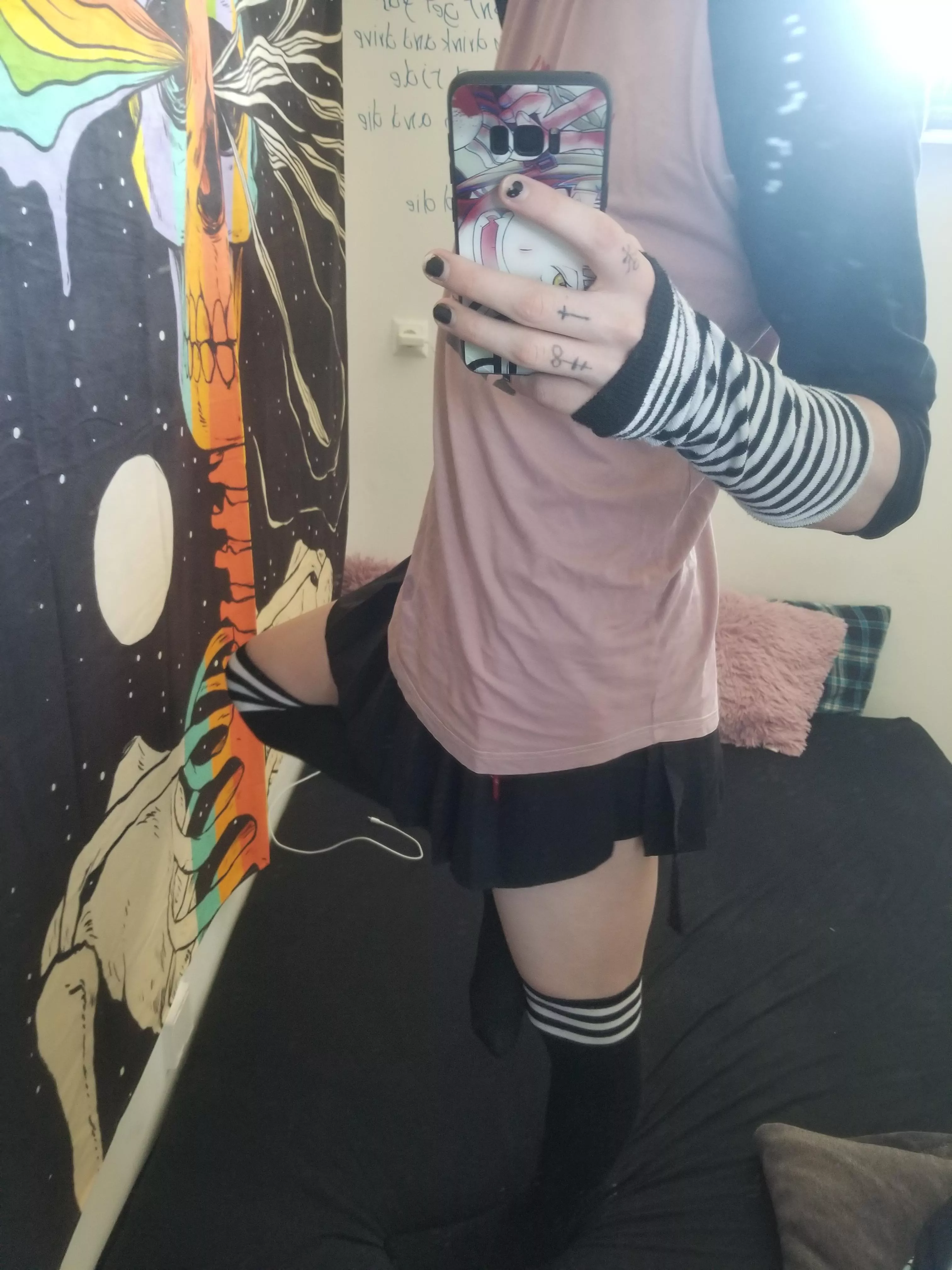 Stole my gf's clothes, don't tell her😓 posted by 2-DNoodle