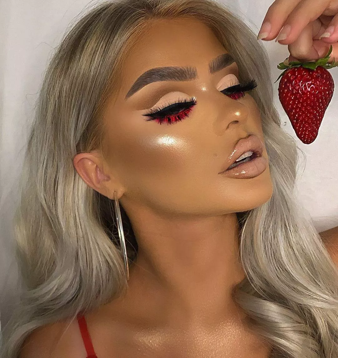 Strawberry posted by [deleted]