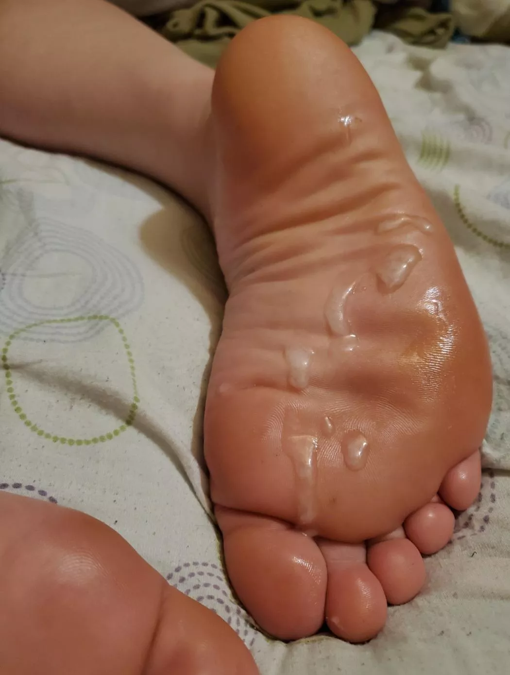 stroking time guys! 💦💦 Enjoy my Wifes 👣 posted by cumslanger42069