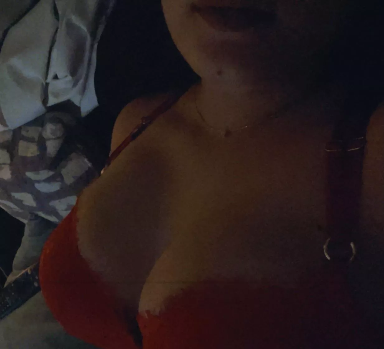 suck on my titties like a little kitten and iâ€™ll purr for hours for you babyðŸ˜š [20F] posted by SnooAvocados2980