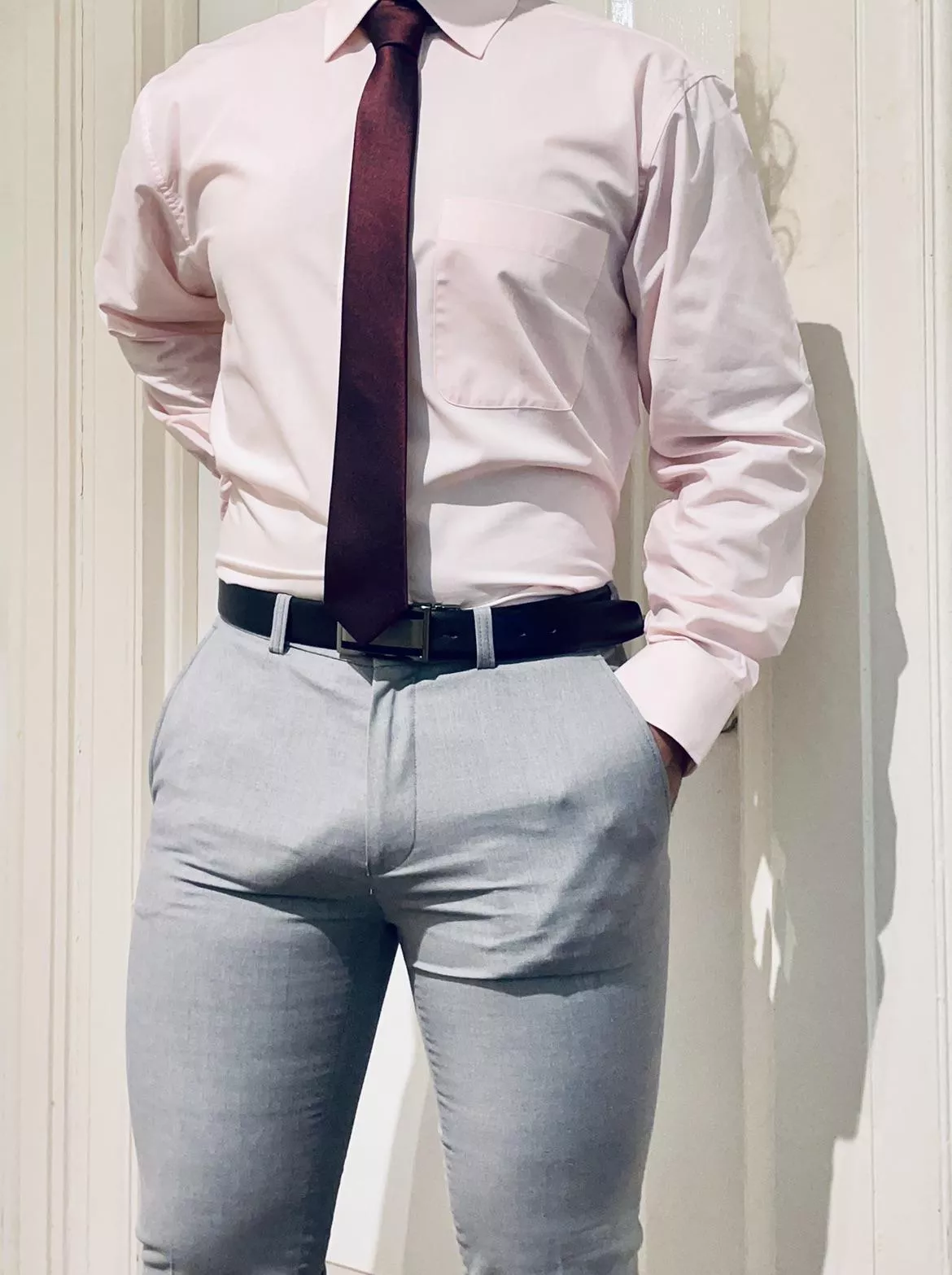 Suit bulge posted by AF1995_21