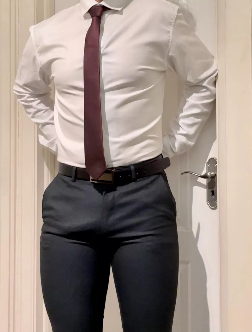 Suit bulge posted by AF1995_21