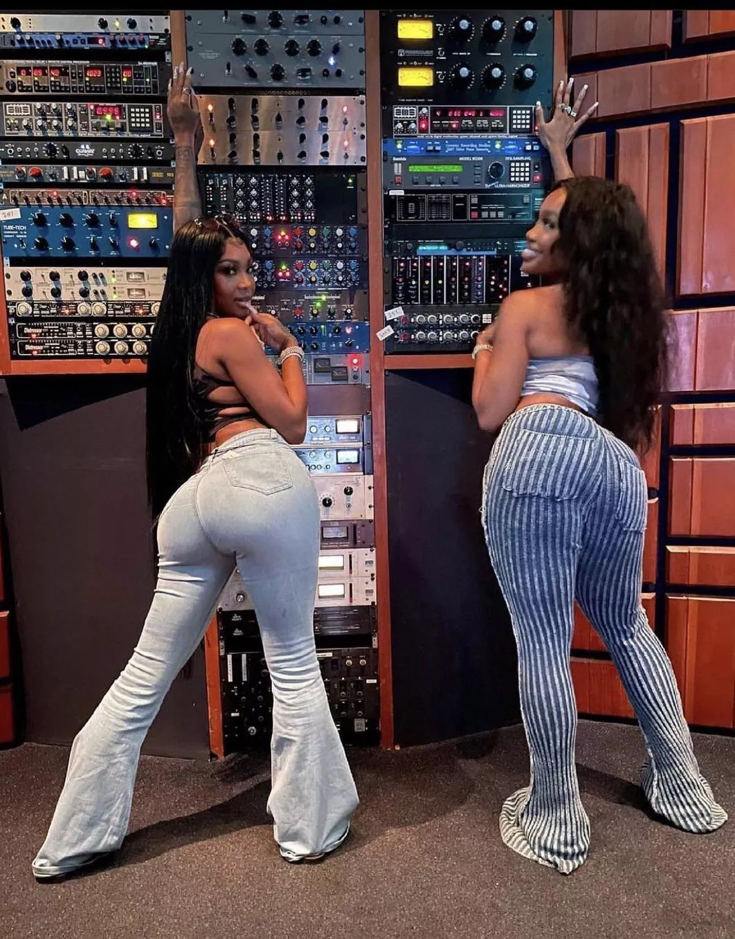 Summer Walker and Sza I need them both posted by iLikeTelevision