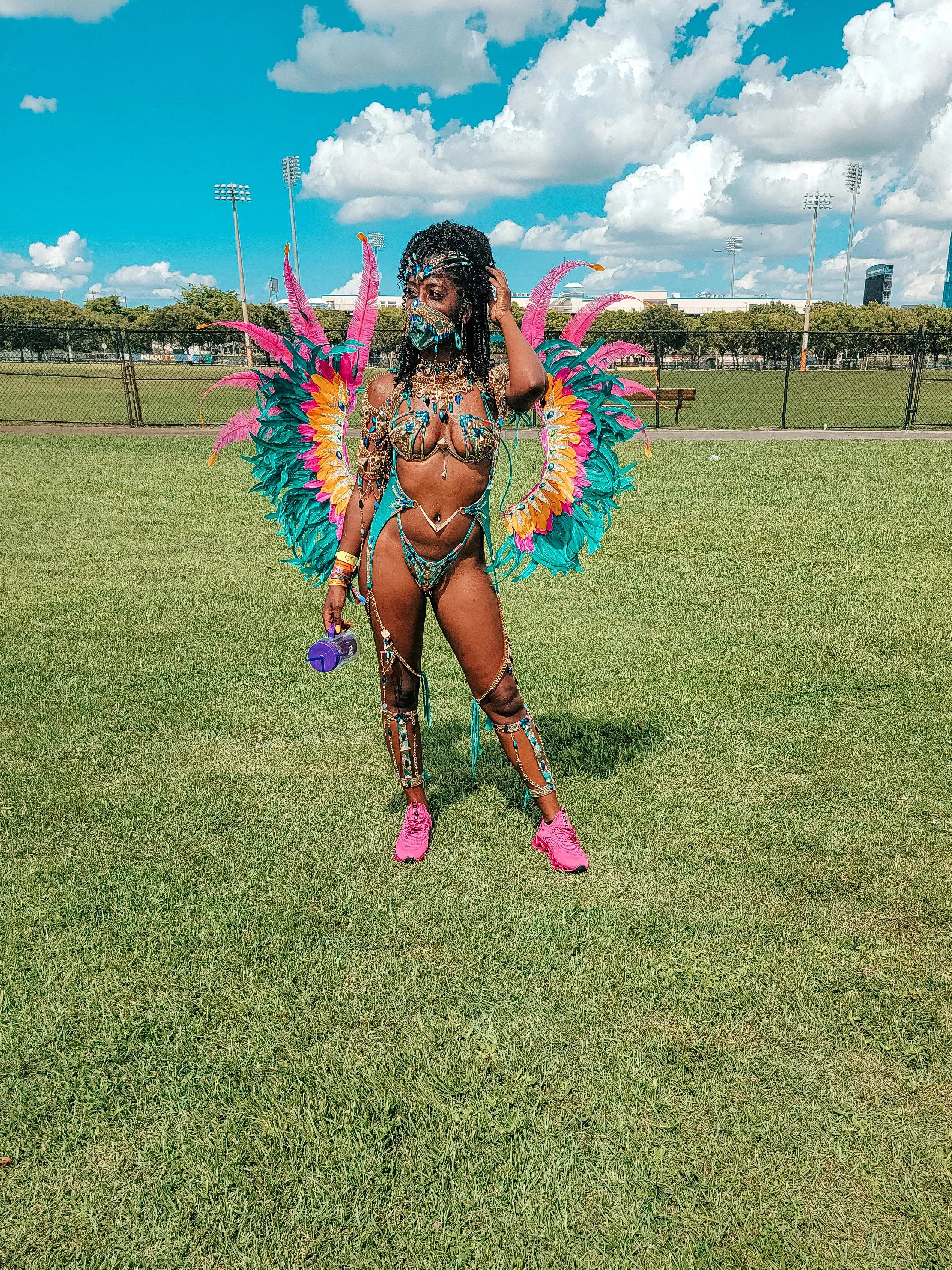 Sunshine, Brown Skin, and Beautiful Feathers - Any Carnival lovers here? posted by BoundAndFree