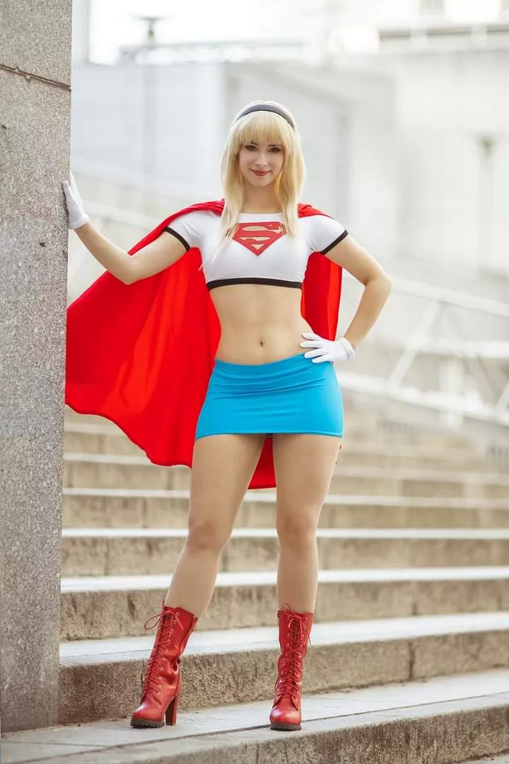 supergirl 2 posted by AmazingTits8