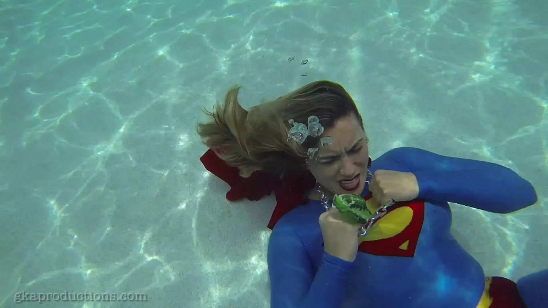 Supergirl Drowning posted by Caitlin221