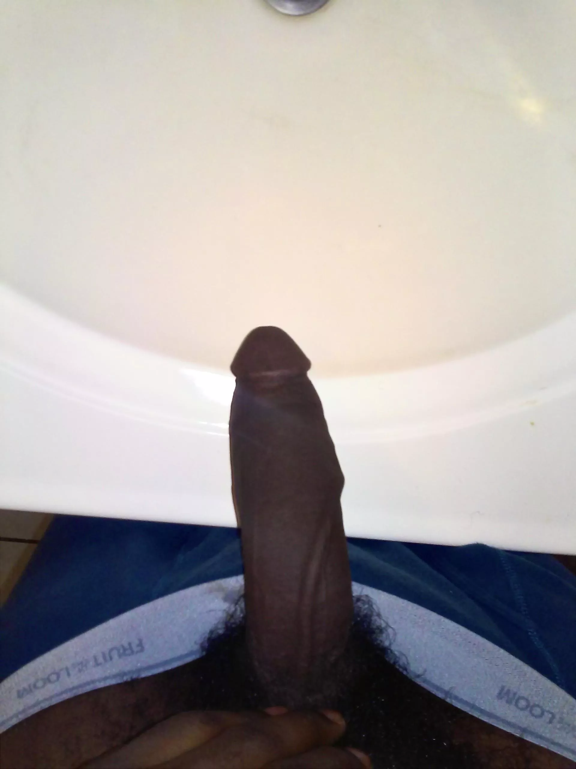 Swallow that BBC😋💦 posted by Mr3rdleg22