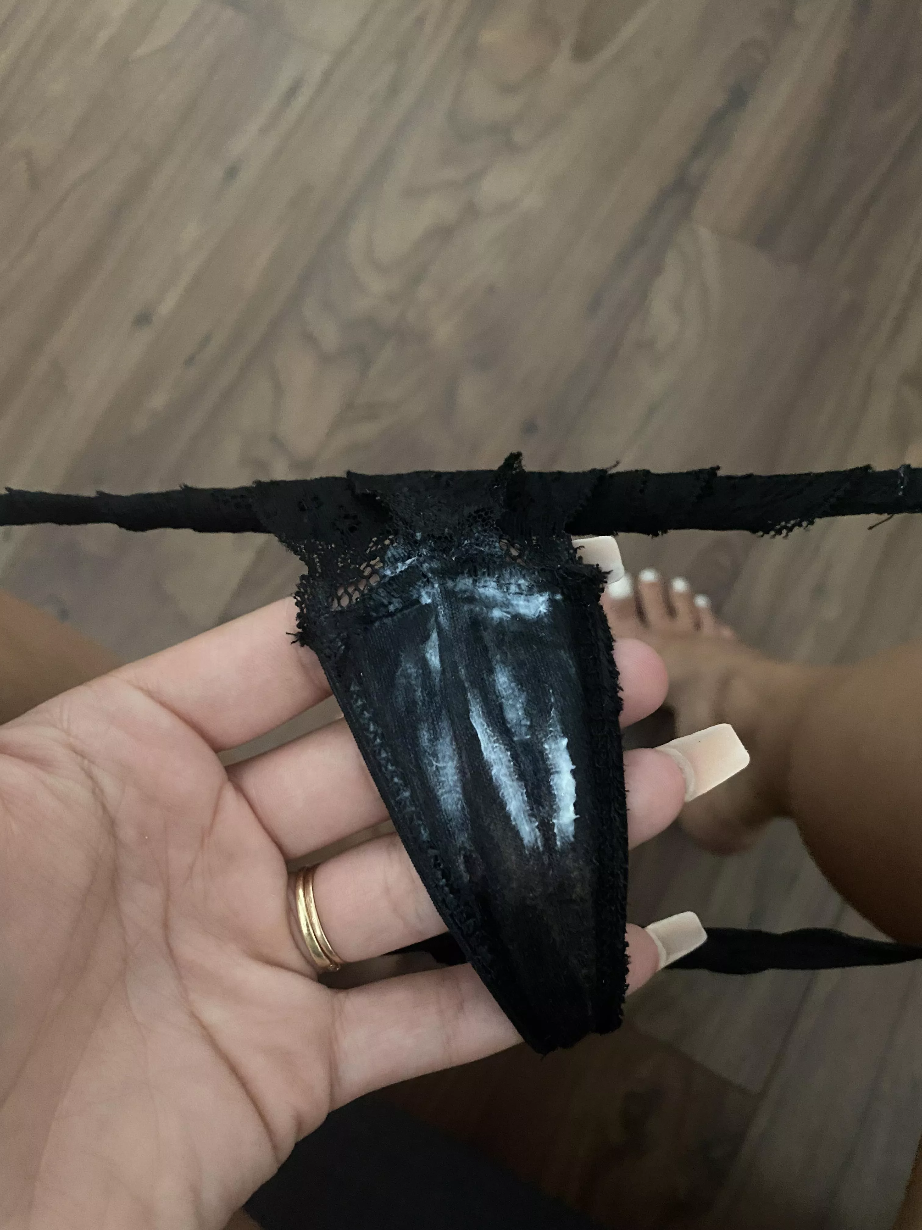 Sweaty, creamy and used panties 😋 I just cummed in them 😈 posted by klaudiaxxx