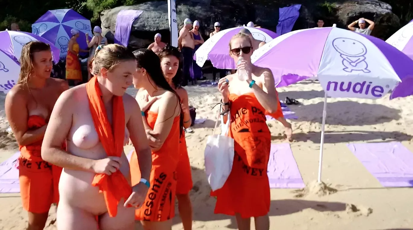 Sydney Skinny event. Love those cute sun umbrellas :) posted by NaturistPictures